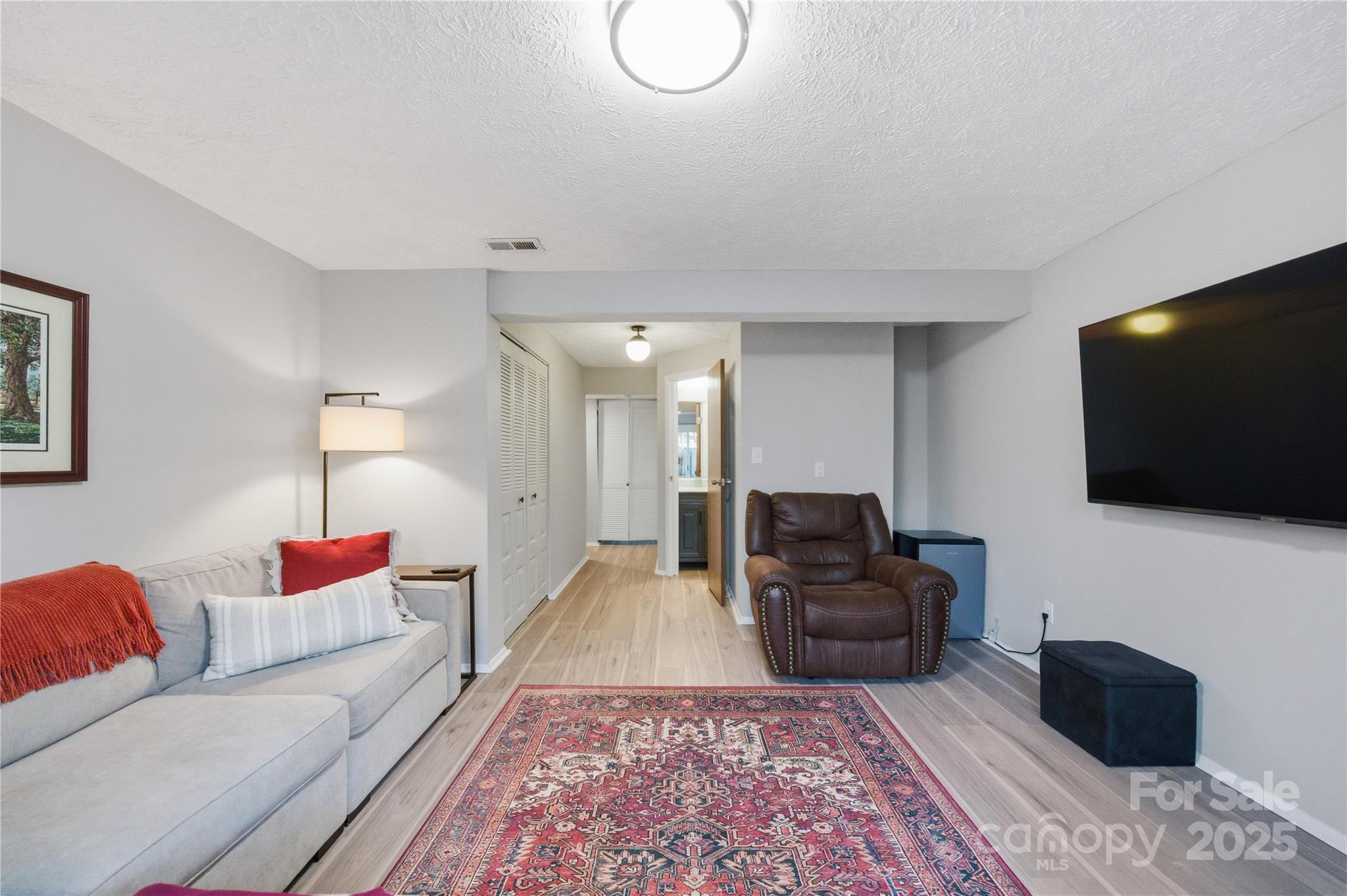 1235 Scaleybark Road Unit: C