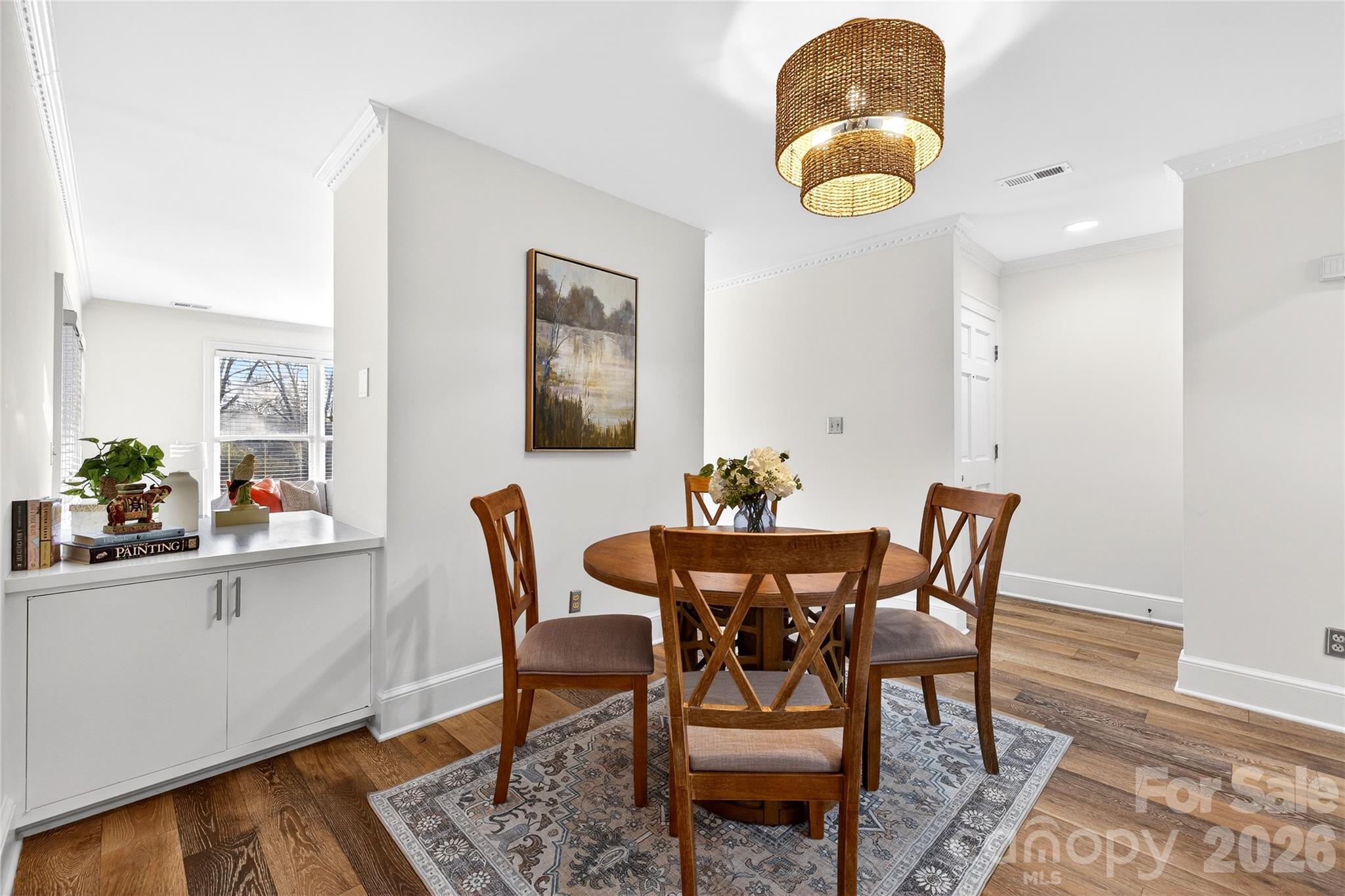 2220 Roswell Avenue Unit: D