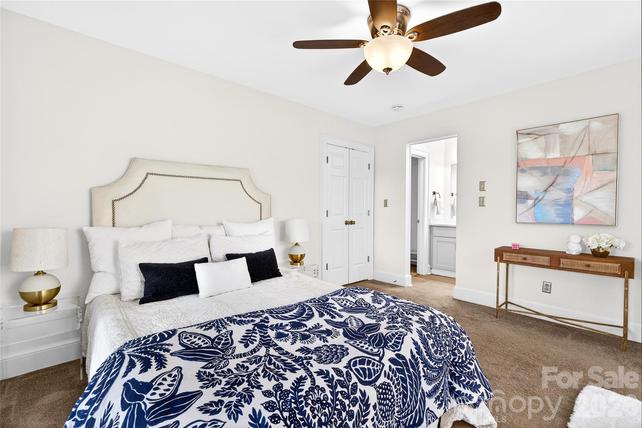 2220 Roswell Avenue Unit: D