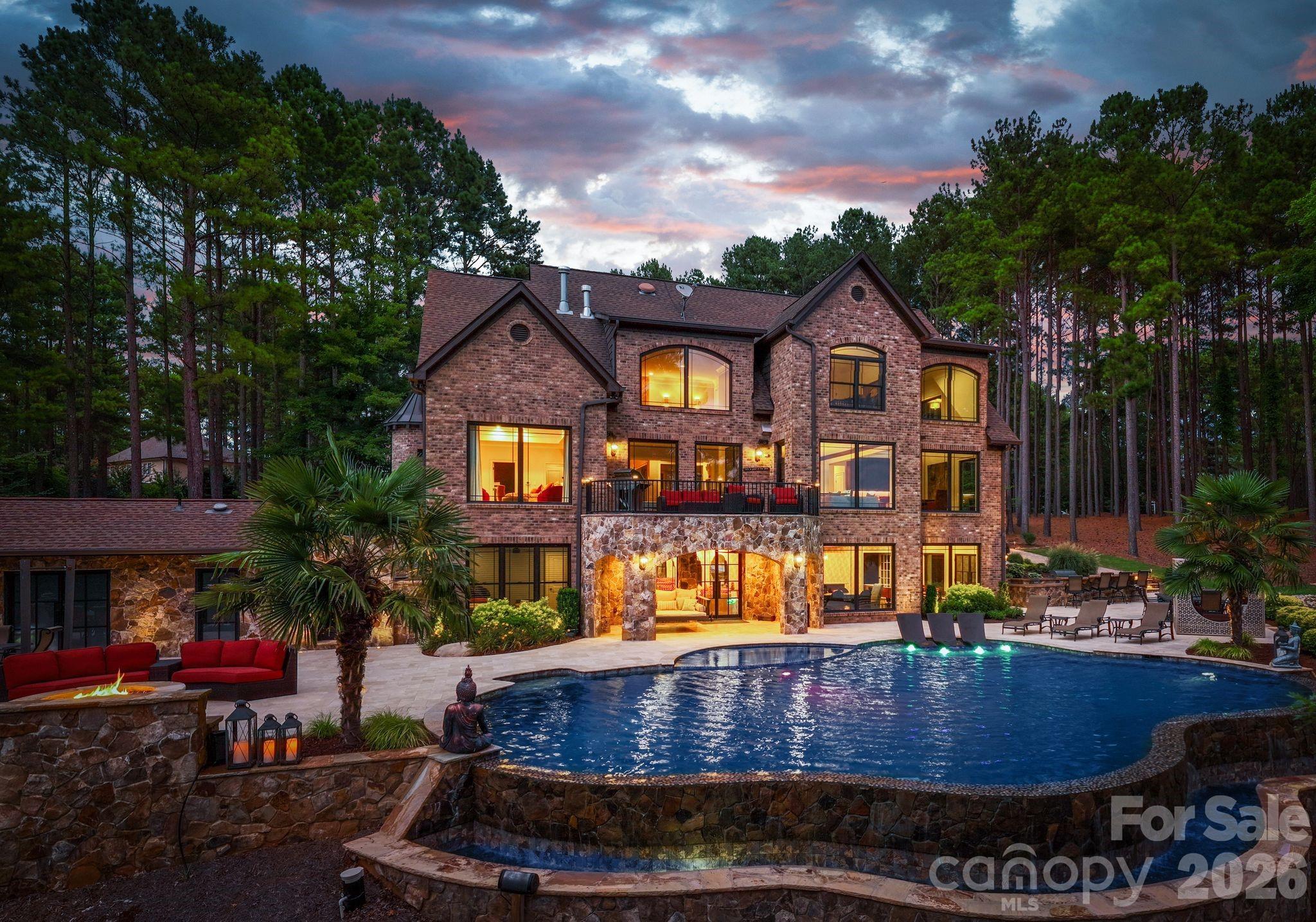 1220 Broadside Road