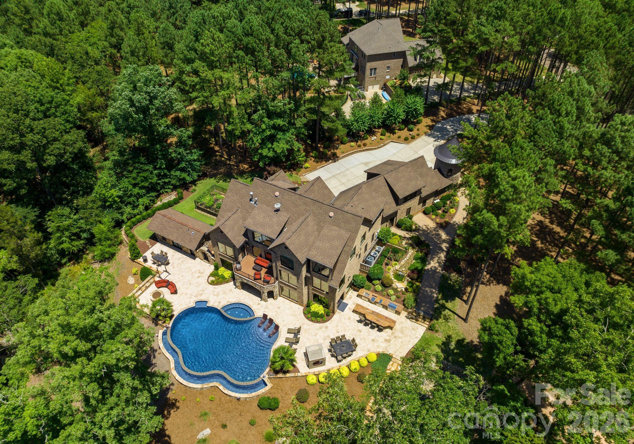1220 Broadside Road