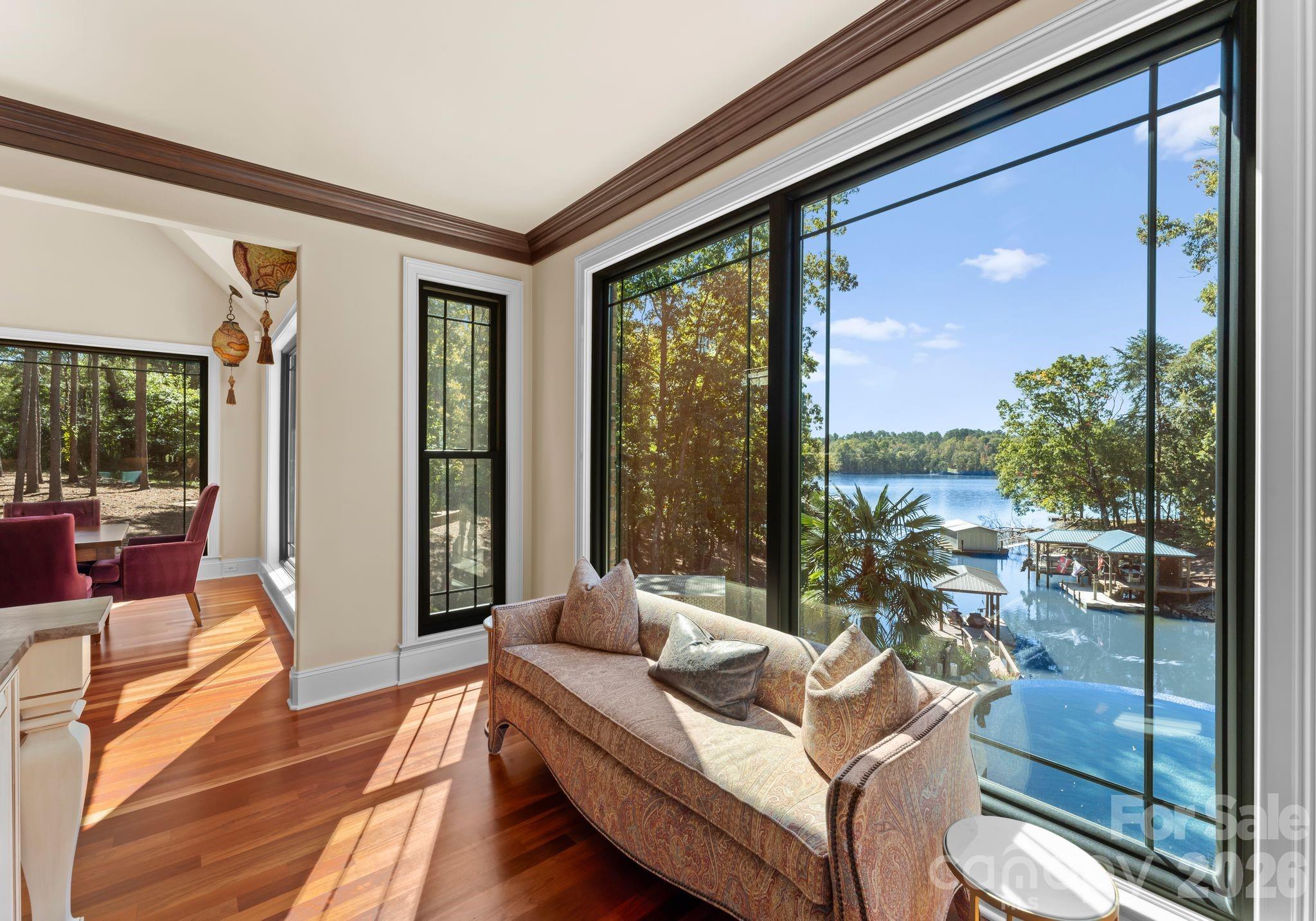 1220 Broadside Road