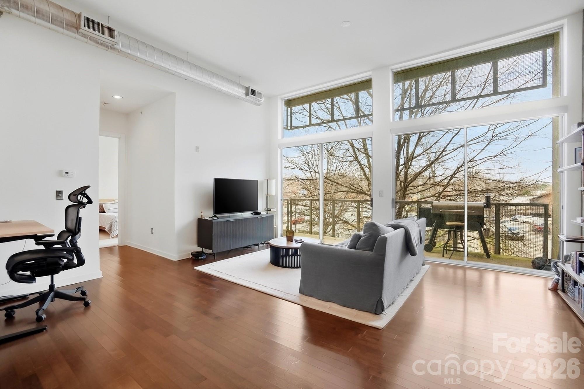 2116 McClintock Road Unit: 221