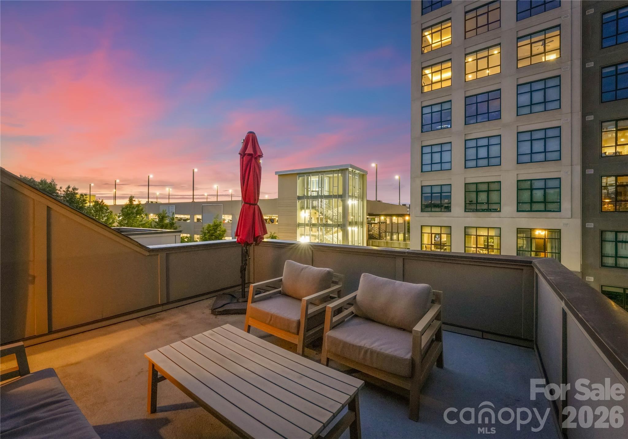 211 Doggett Street