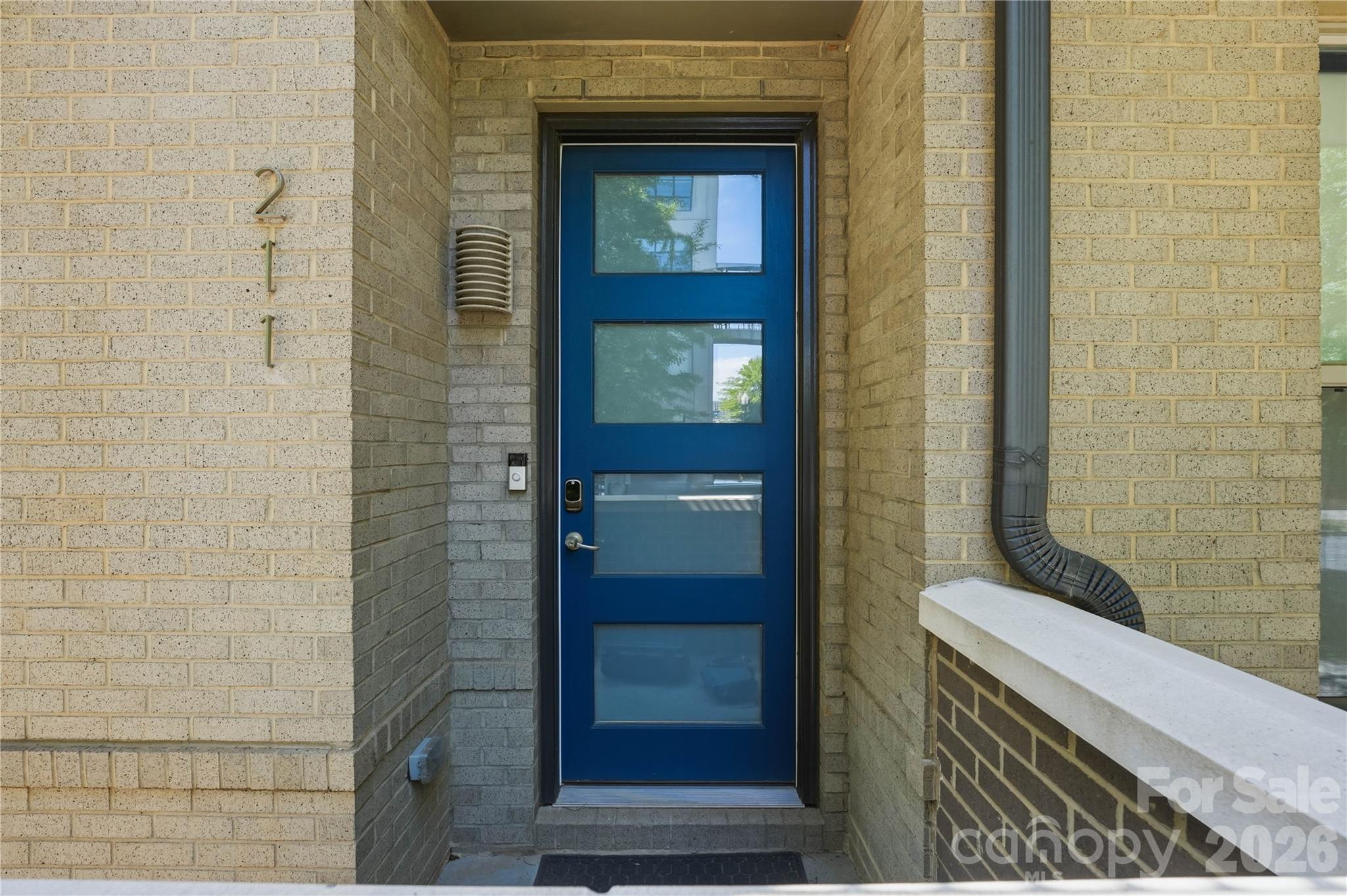 211 Doggett Street