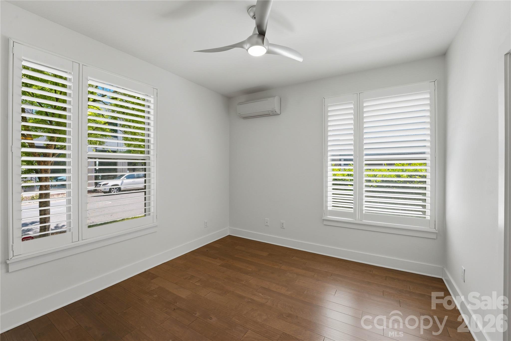 211 Doggett Street