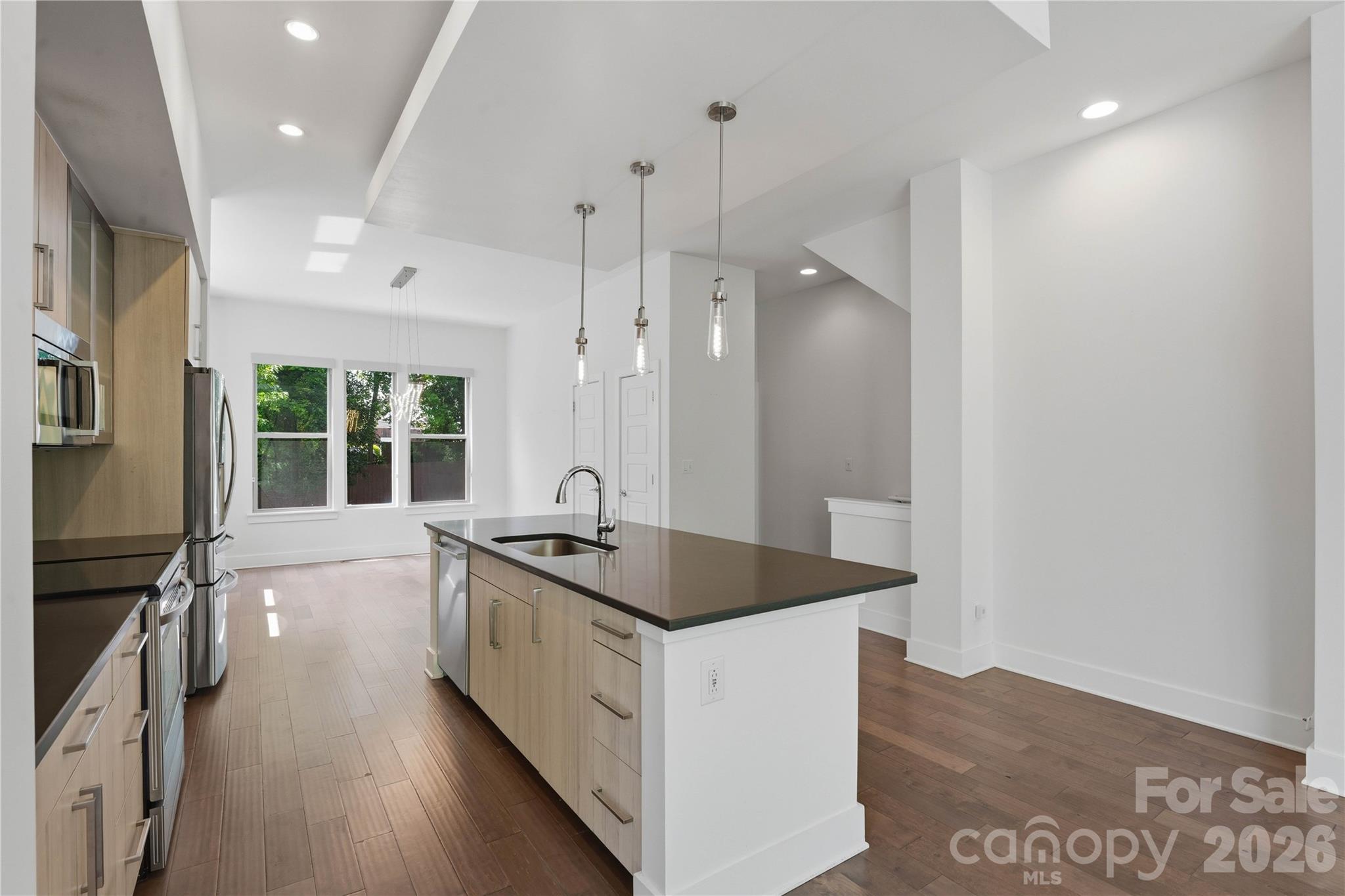 211 Doggett Street
