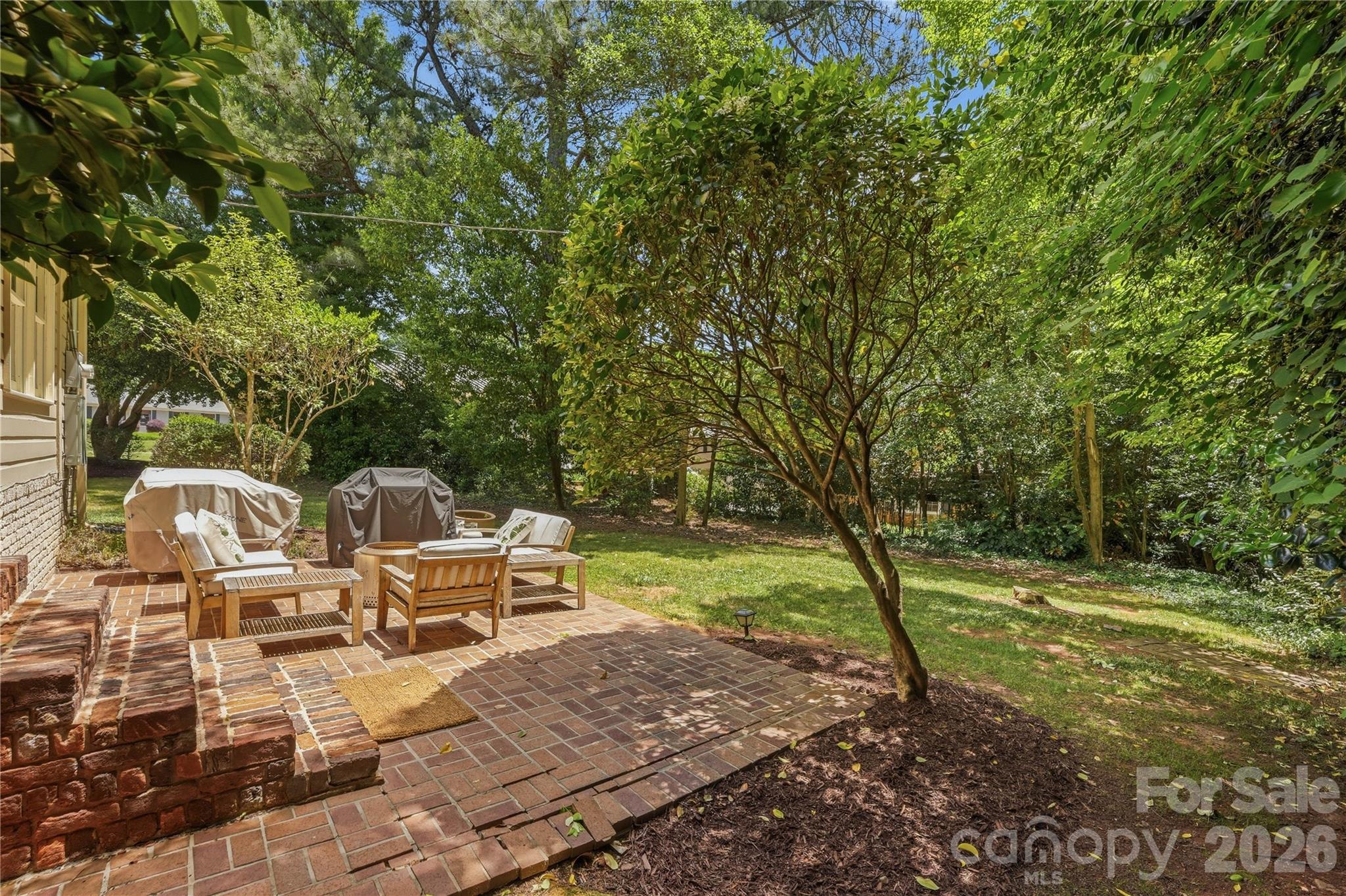 6014 Glenridge Road