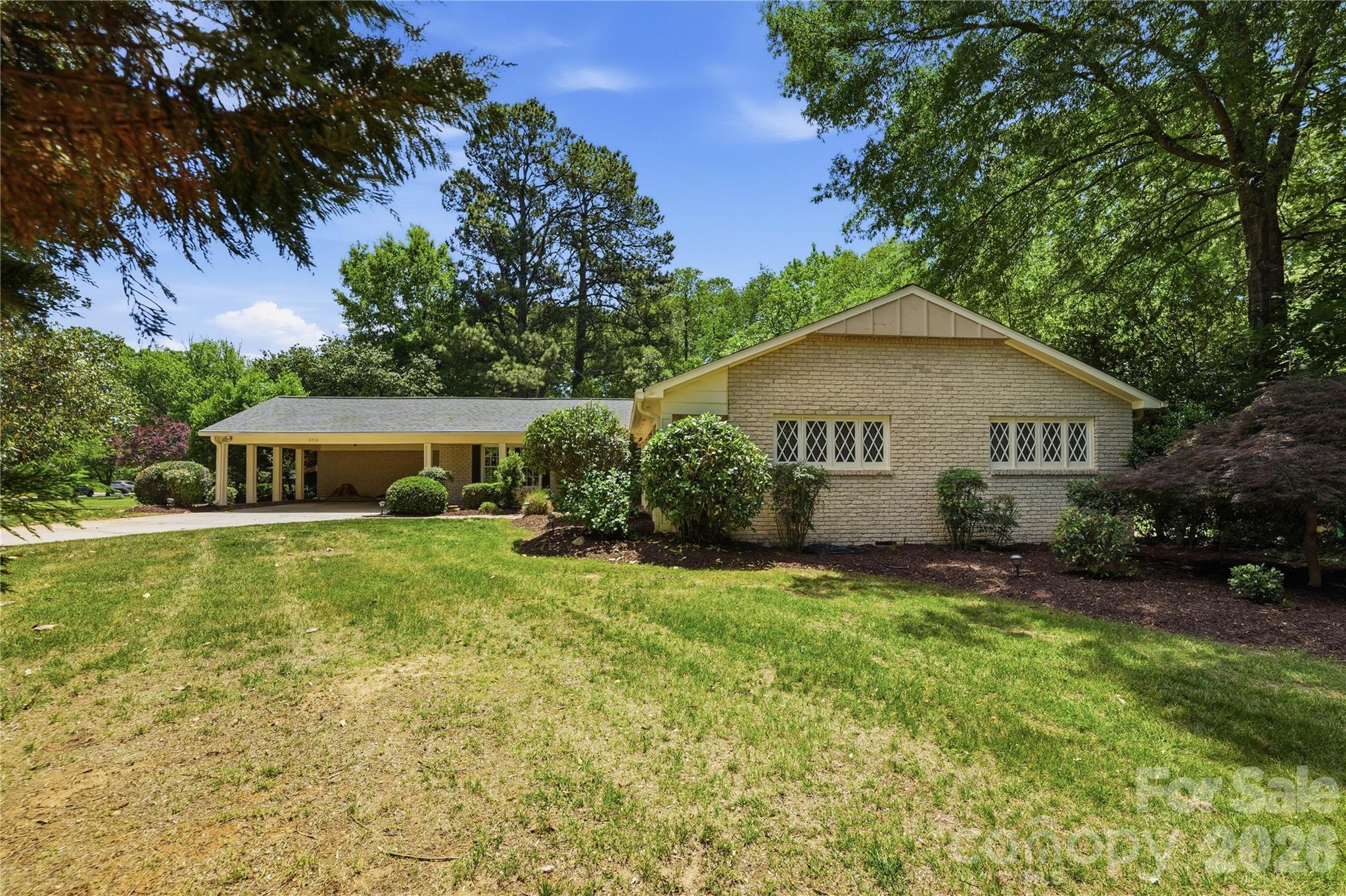 6014 Glenridge Road