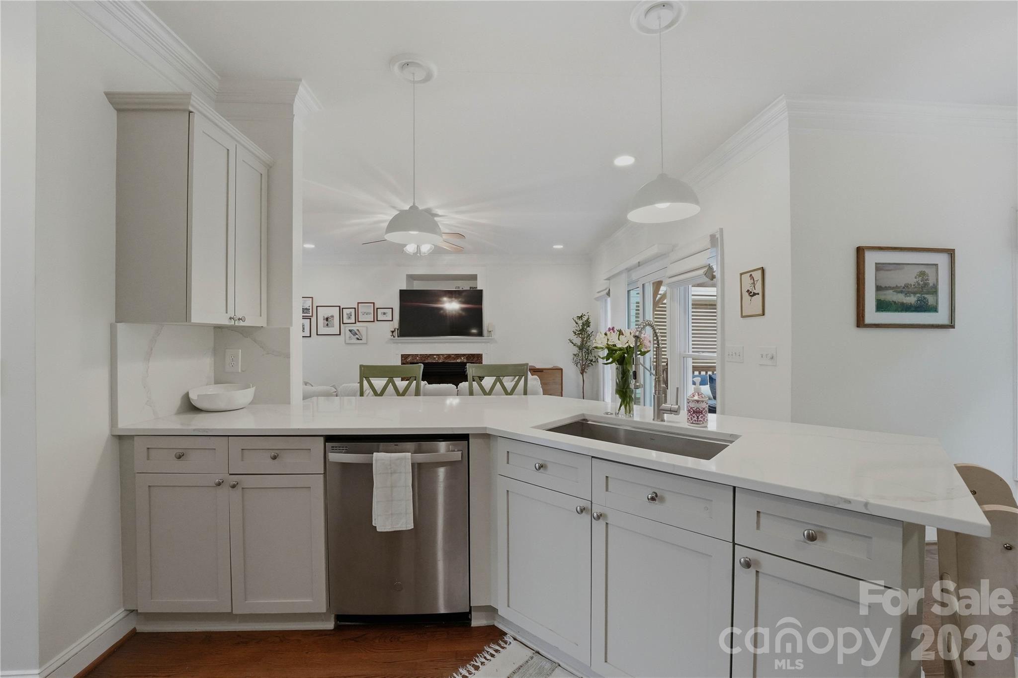 1234 Ivey Drive