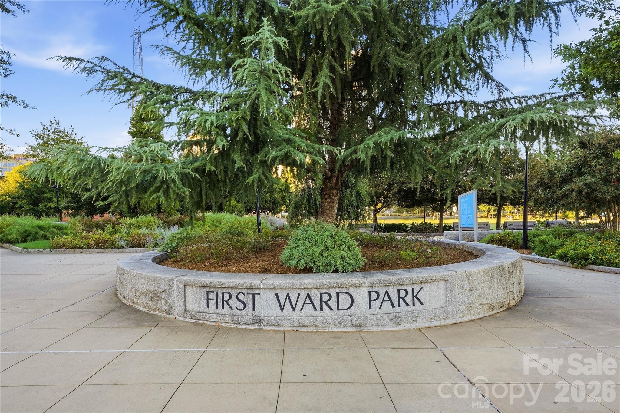 505 E 6th Street Unit: 1406