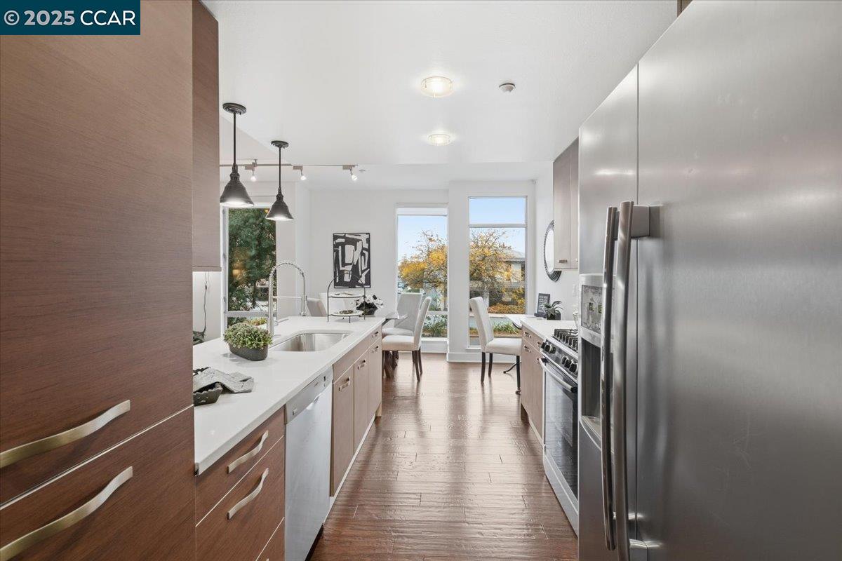 555 Ygnacio Valley Rd # 204