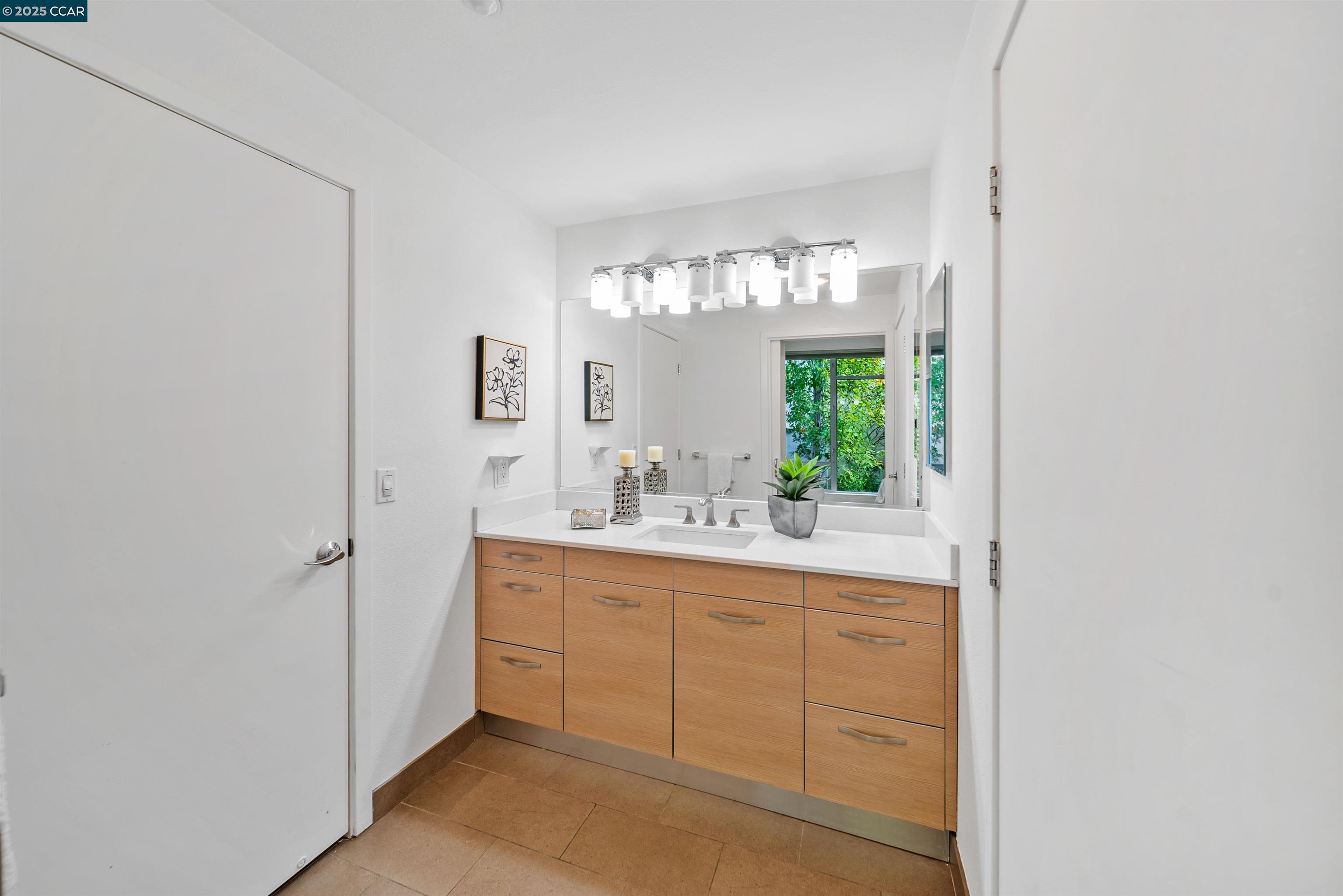 555 Ygnacio Valley Rd # 204