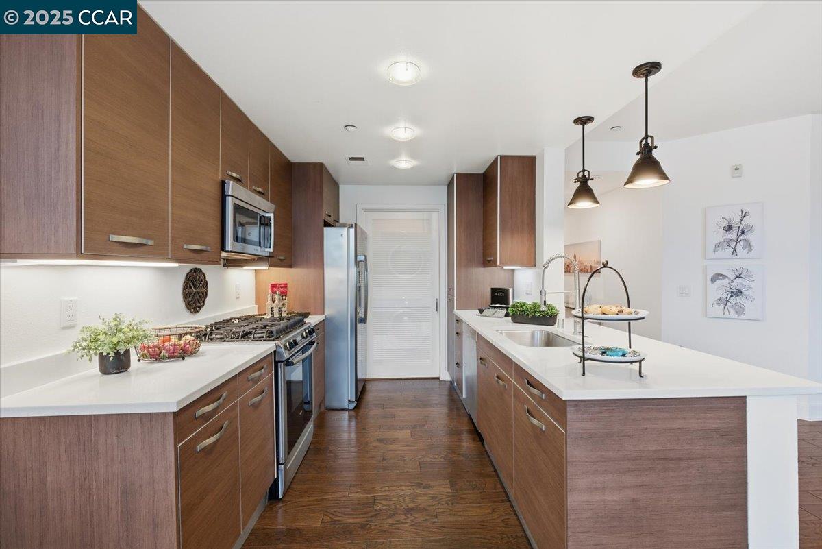 555 Ygnacio Valley Rd # 204