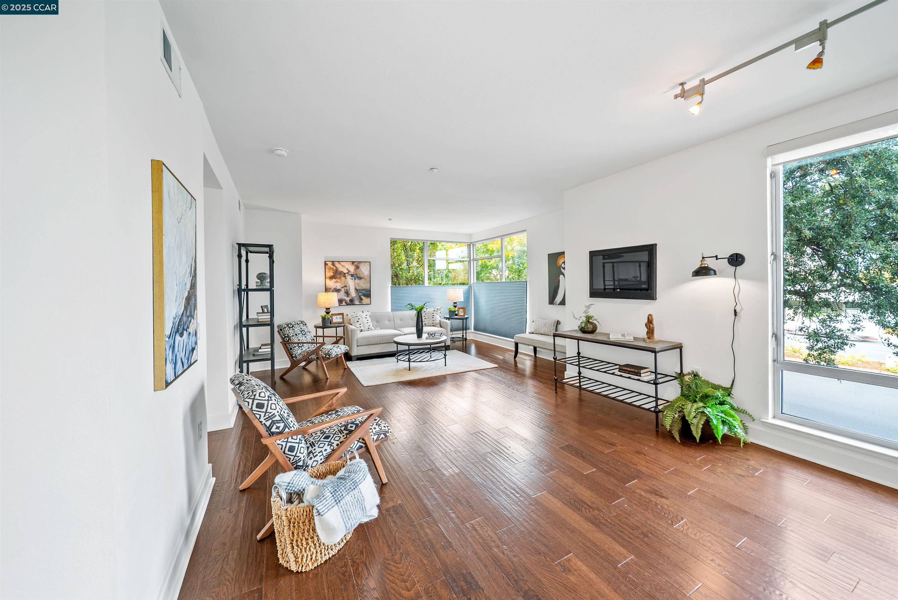 555 Ygnacio Valley Rd # 204