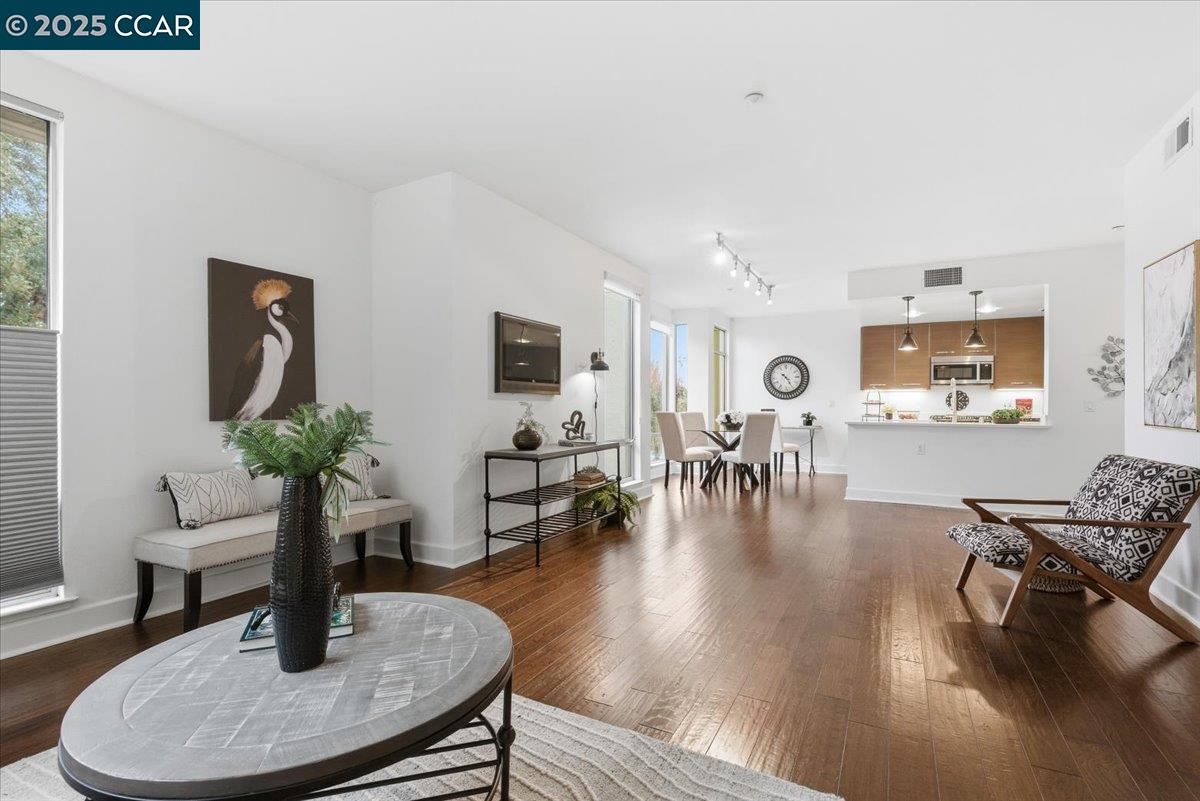 555 Ygnacio Valley Rd # 204