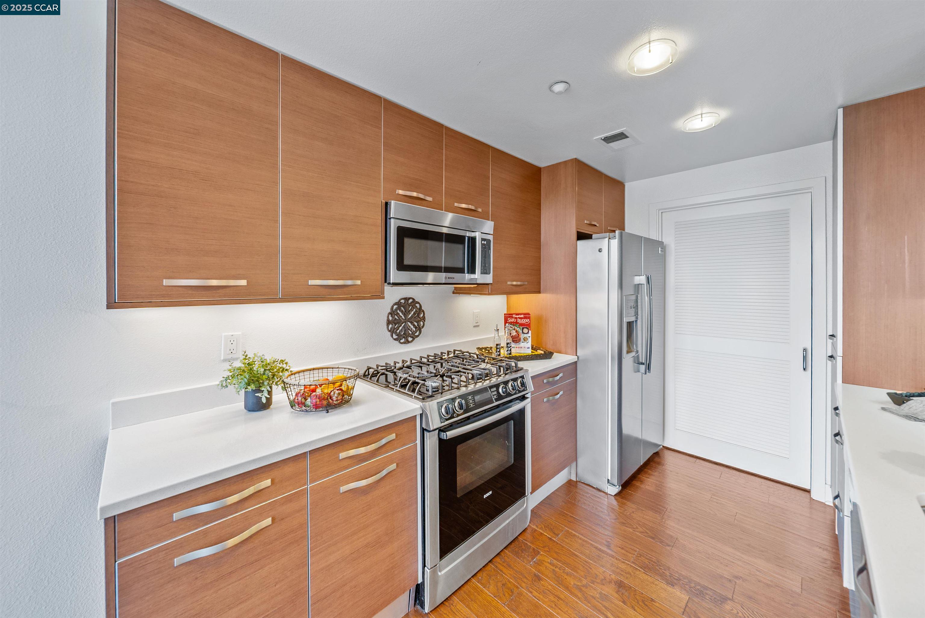 555 Ygnacio Valley Rd # 204