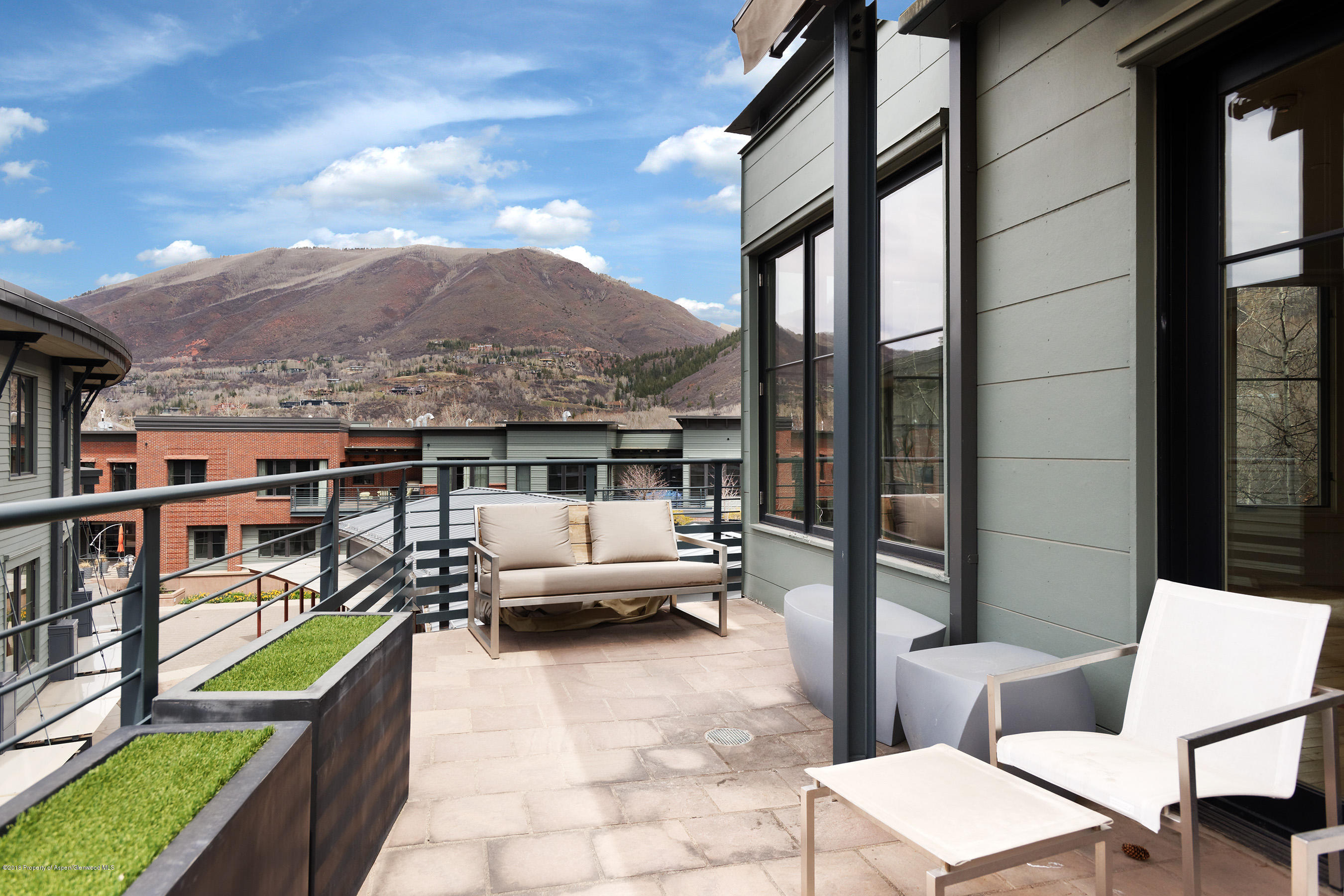 102 Founders Place, 301