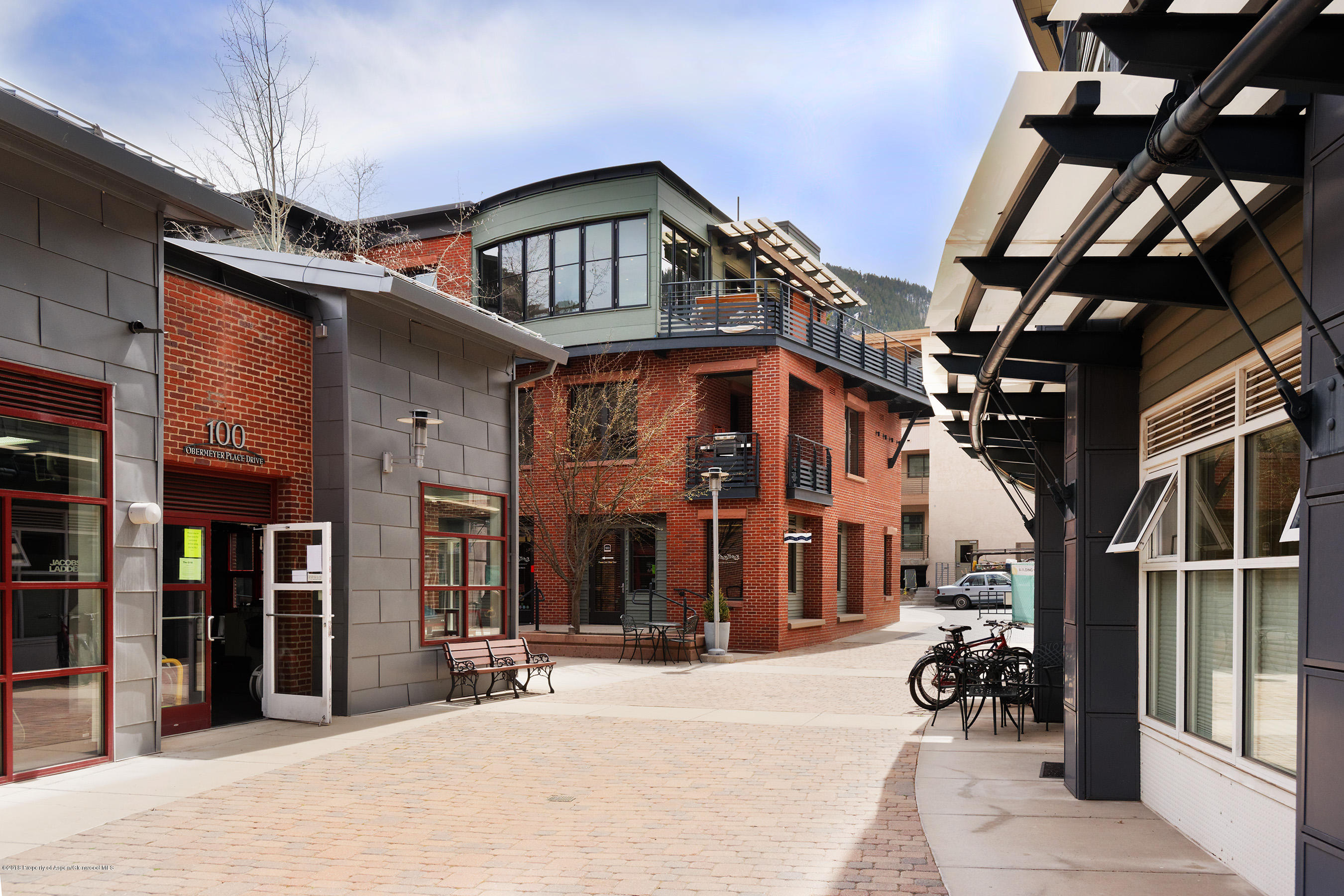 102 Founders Place, 301