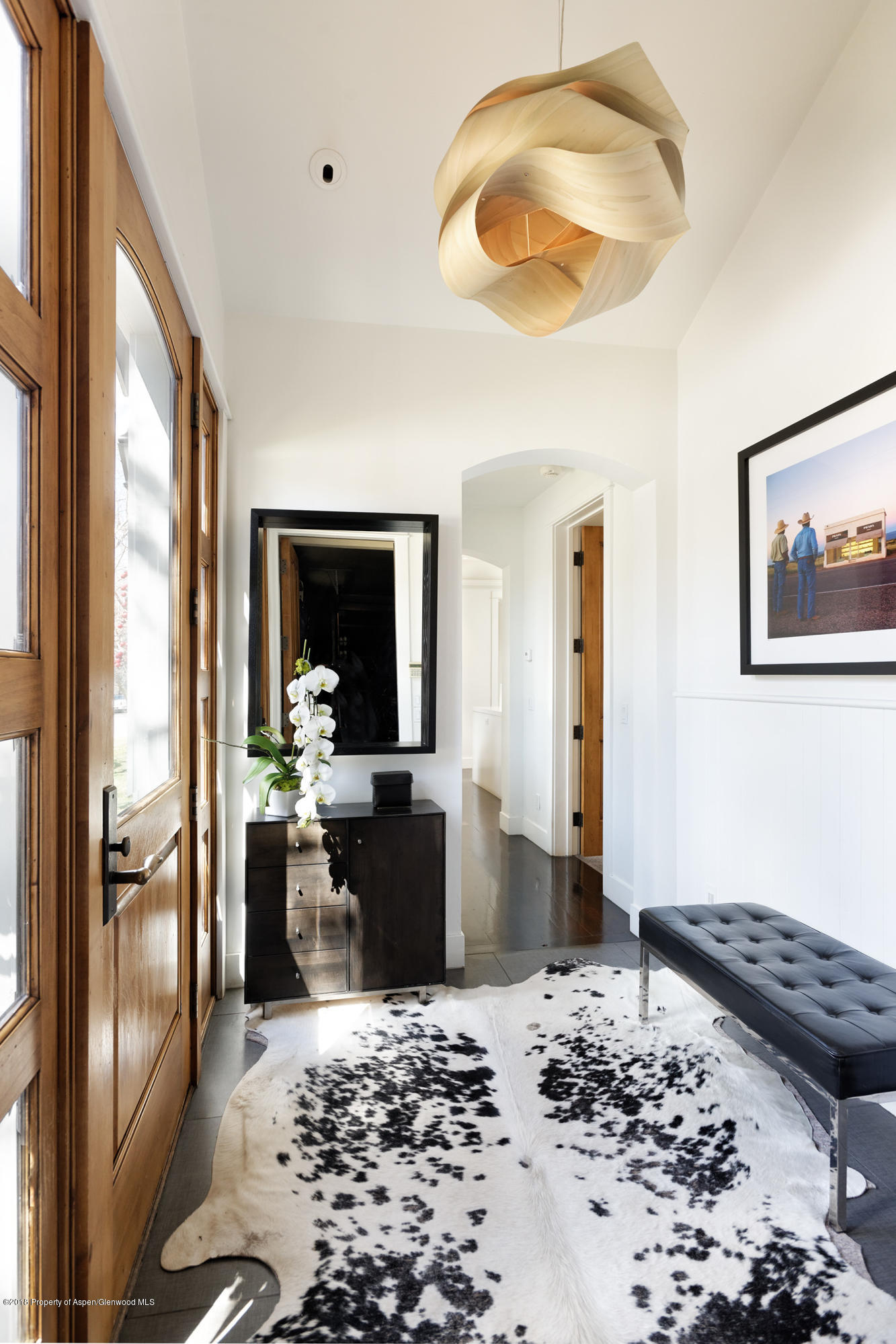 533 W Francis Street