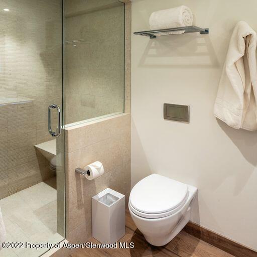 119 E Cooper Avenue, 22