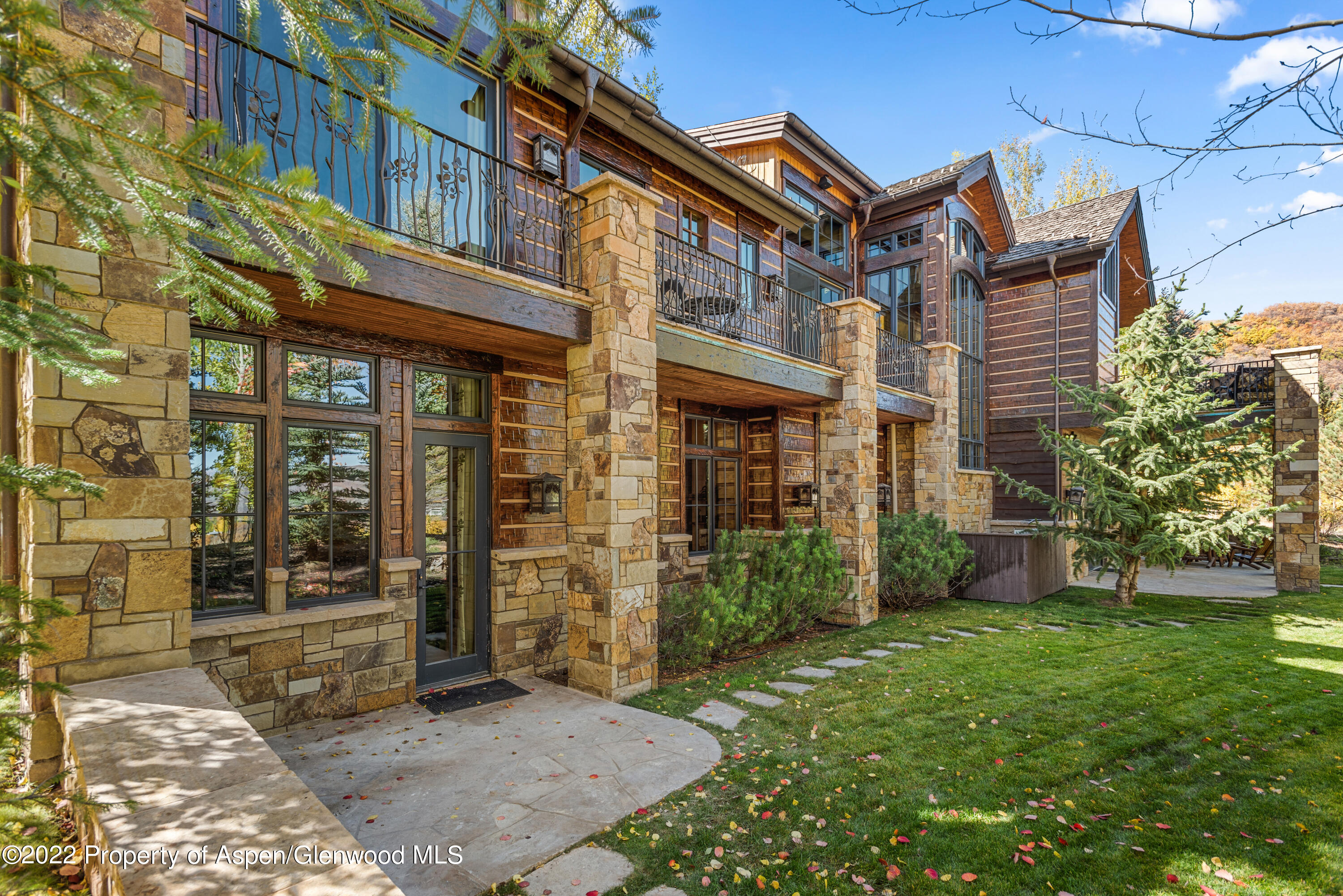 845 Serviceberry Lane