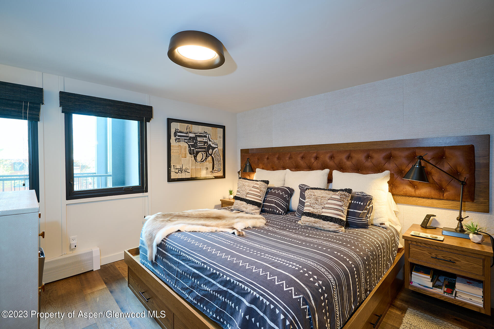 800 S Mill Street, 105