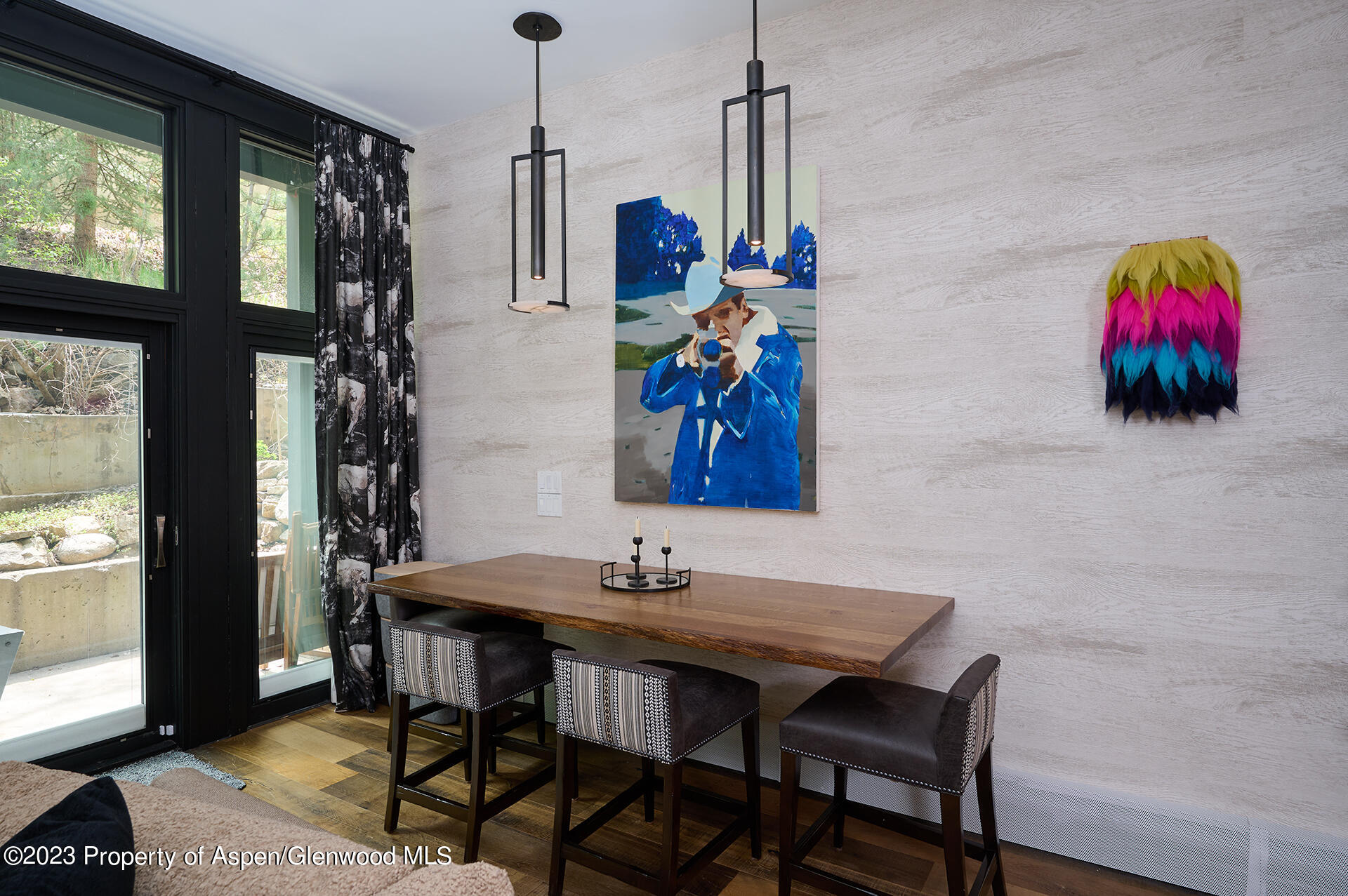 800 S Mill Street, 105