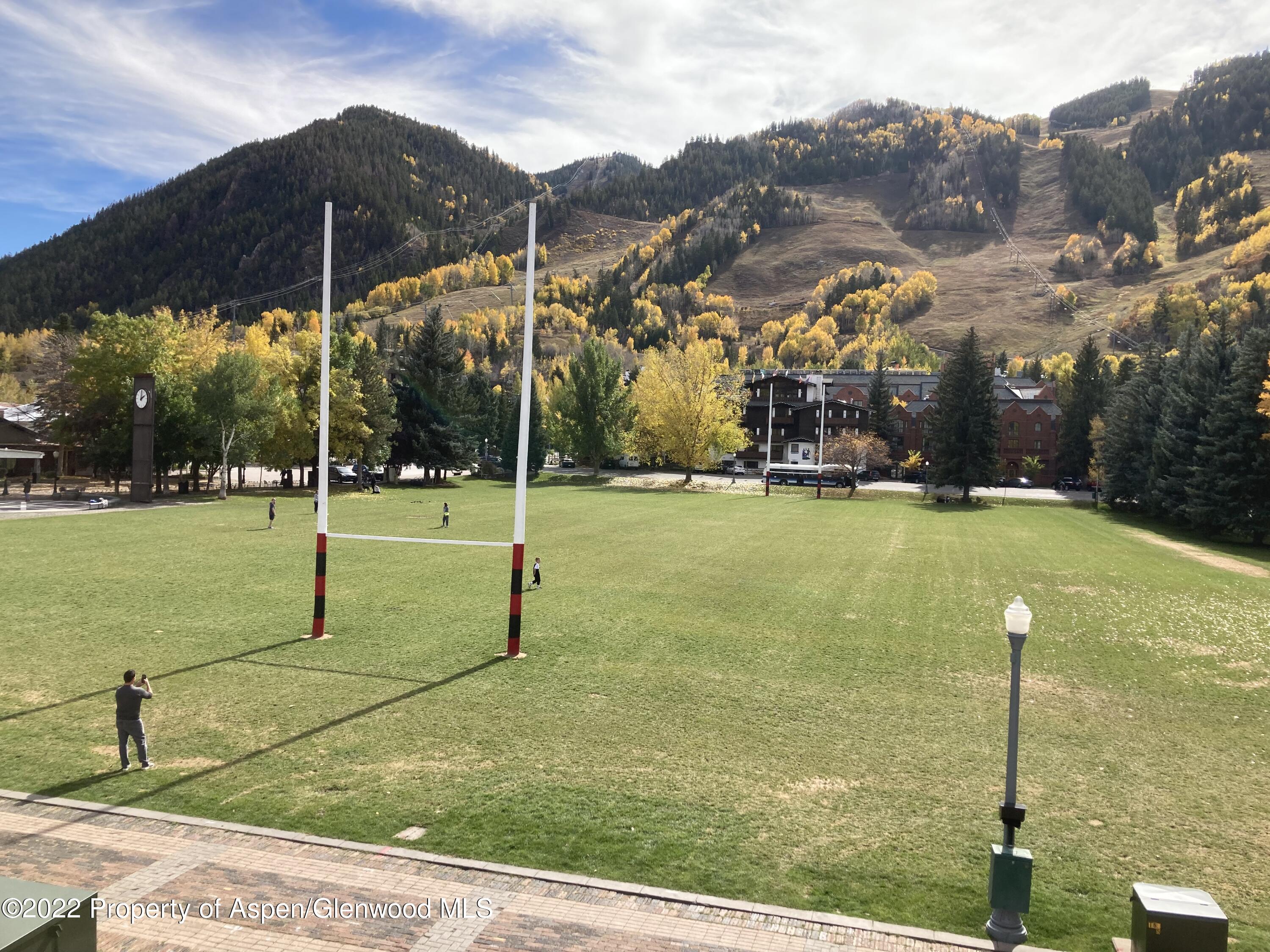 301 E Hyman Avenue, 104