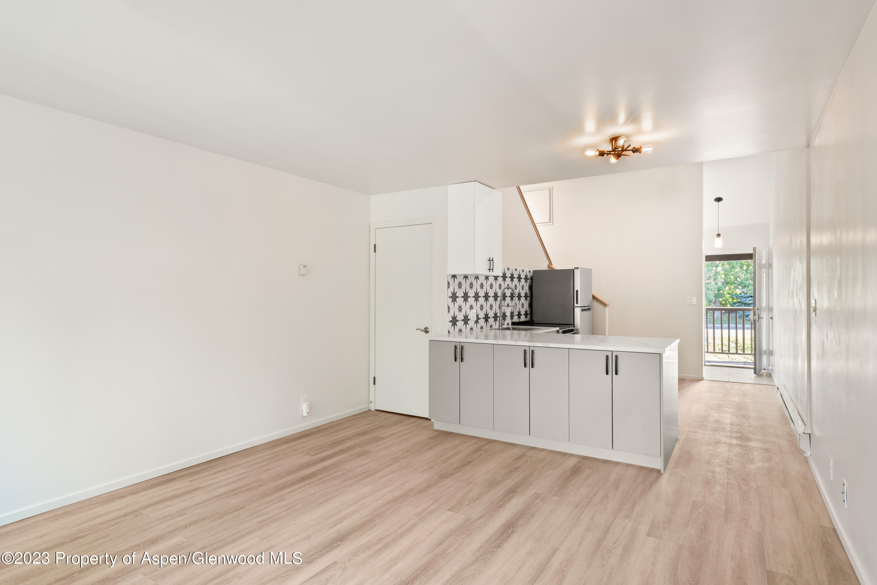 23284 Two Rivers Road, 7A