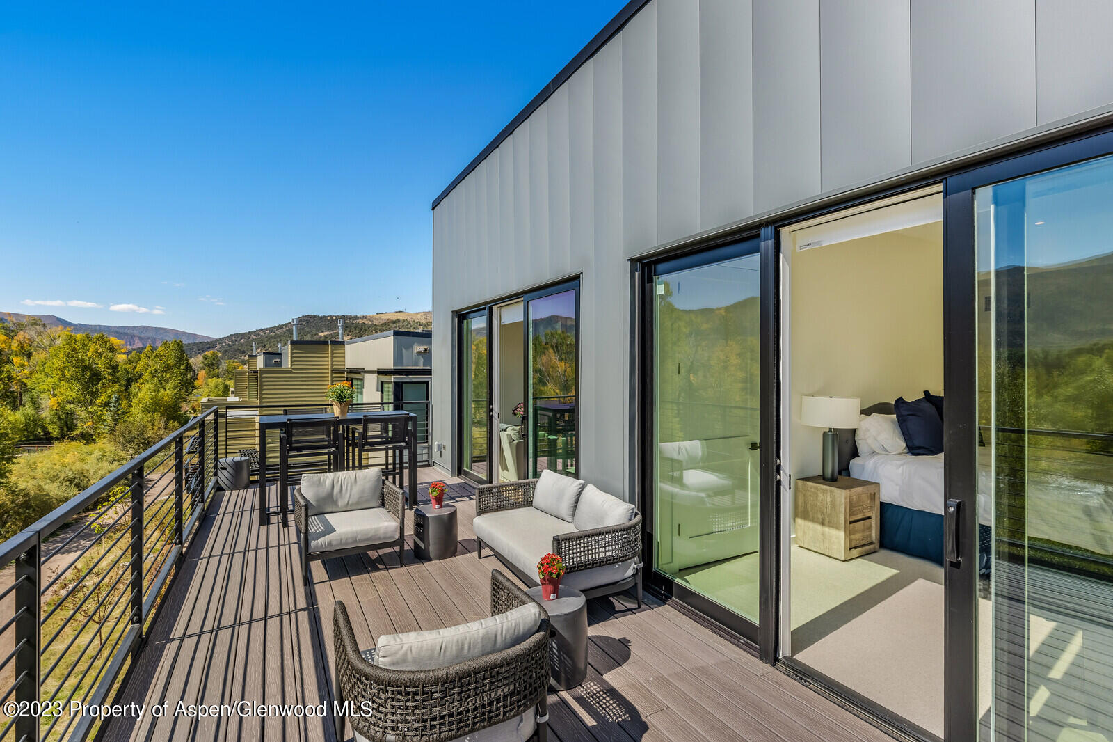 22860 Two Rivers Road, #370