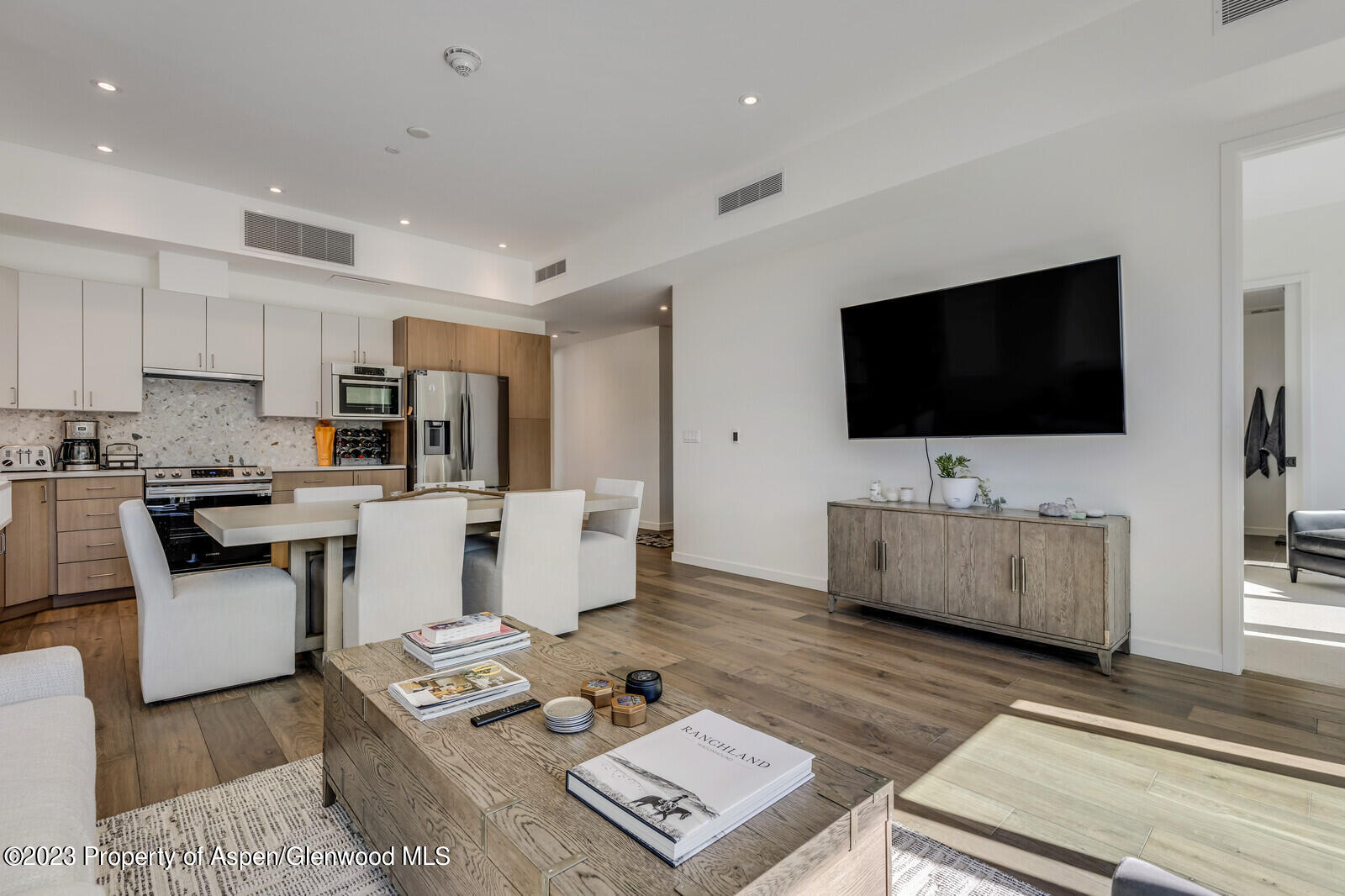 22860 Two Rivers Road, #370