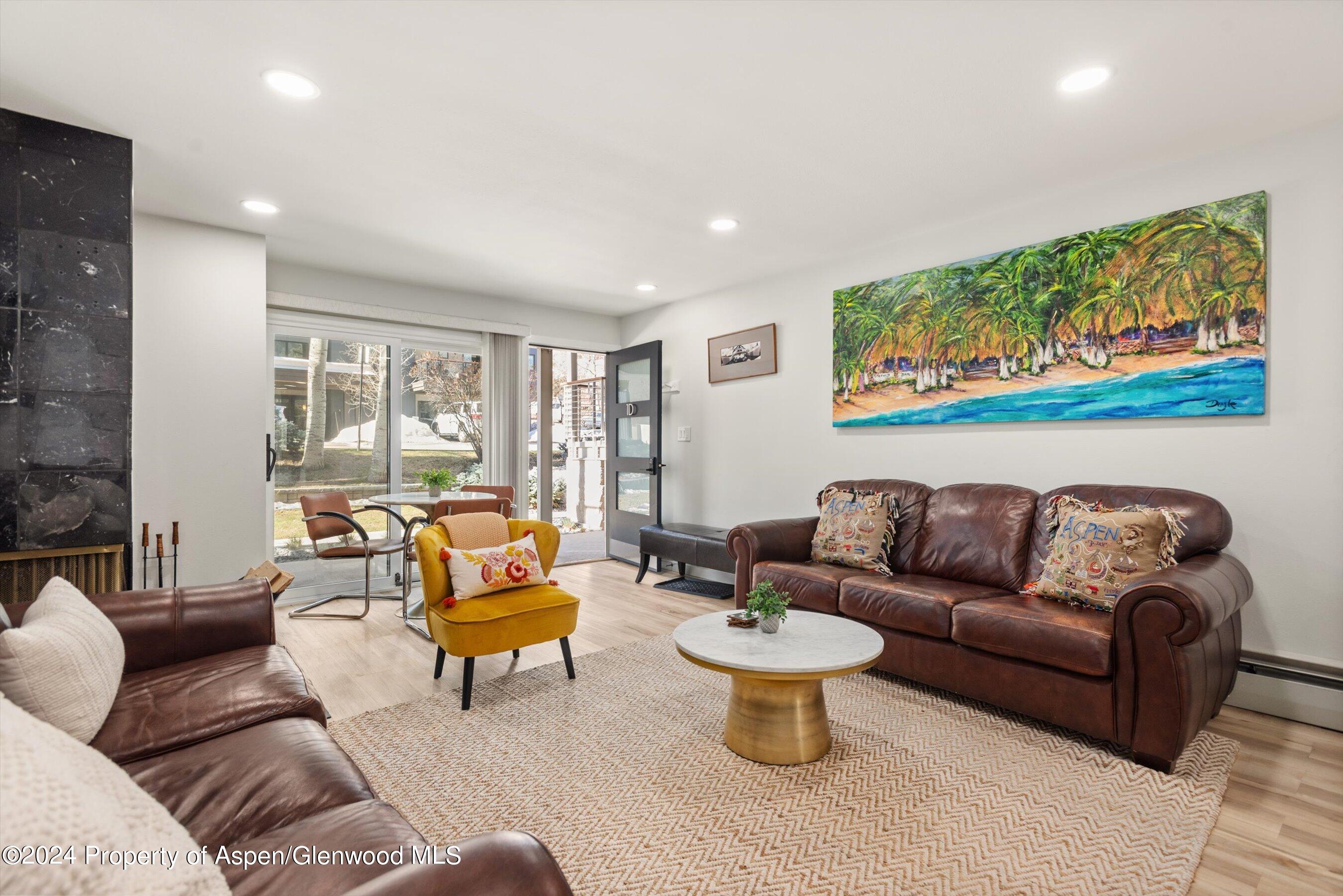 100 E Dean Street, Unit 1-D