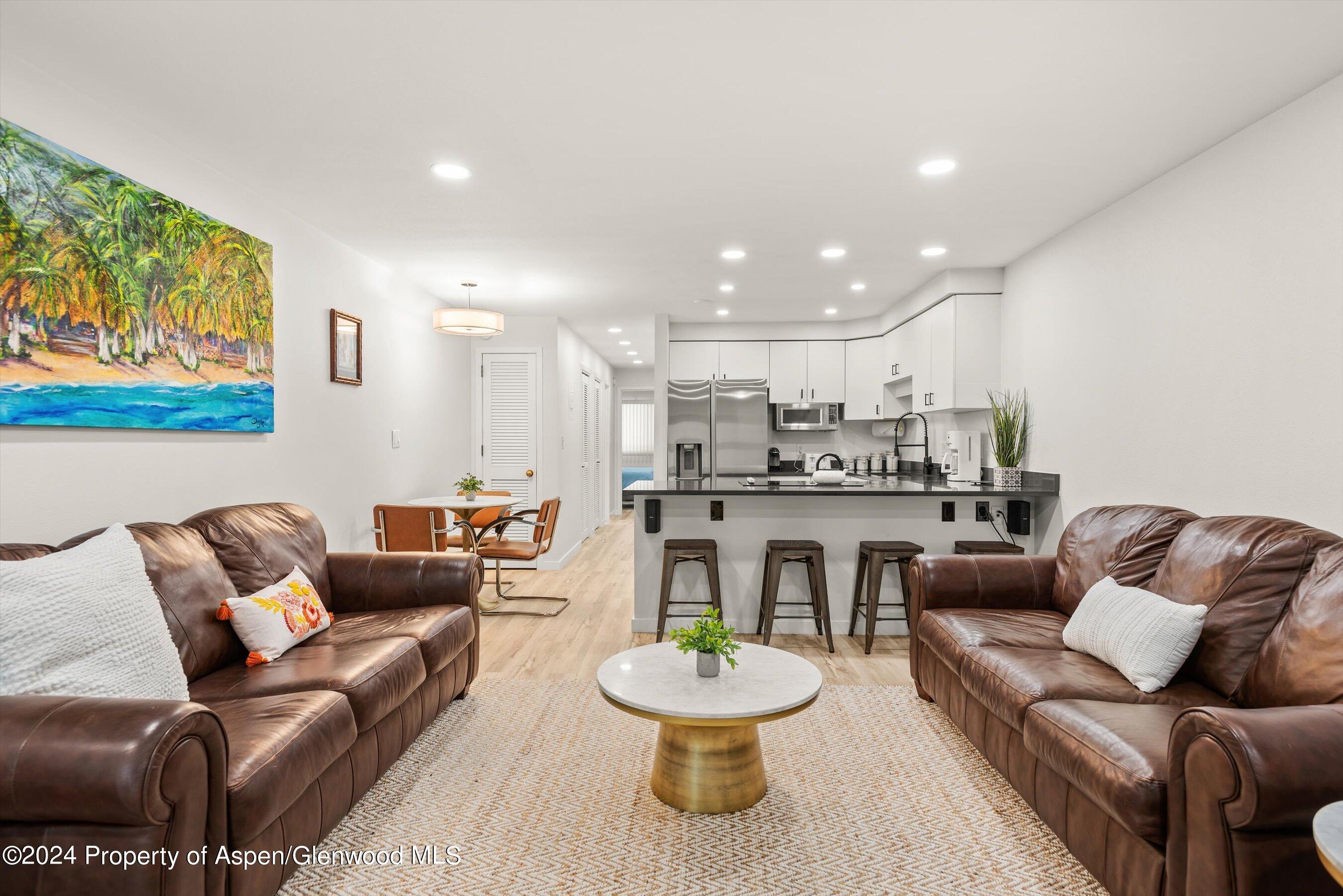 100 E Dean Street, Unit 1-D