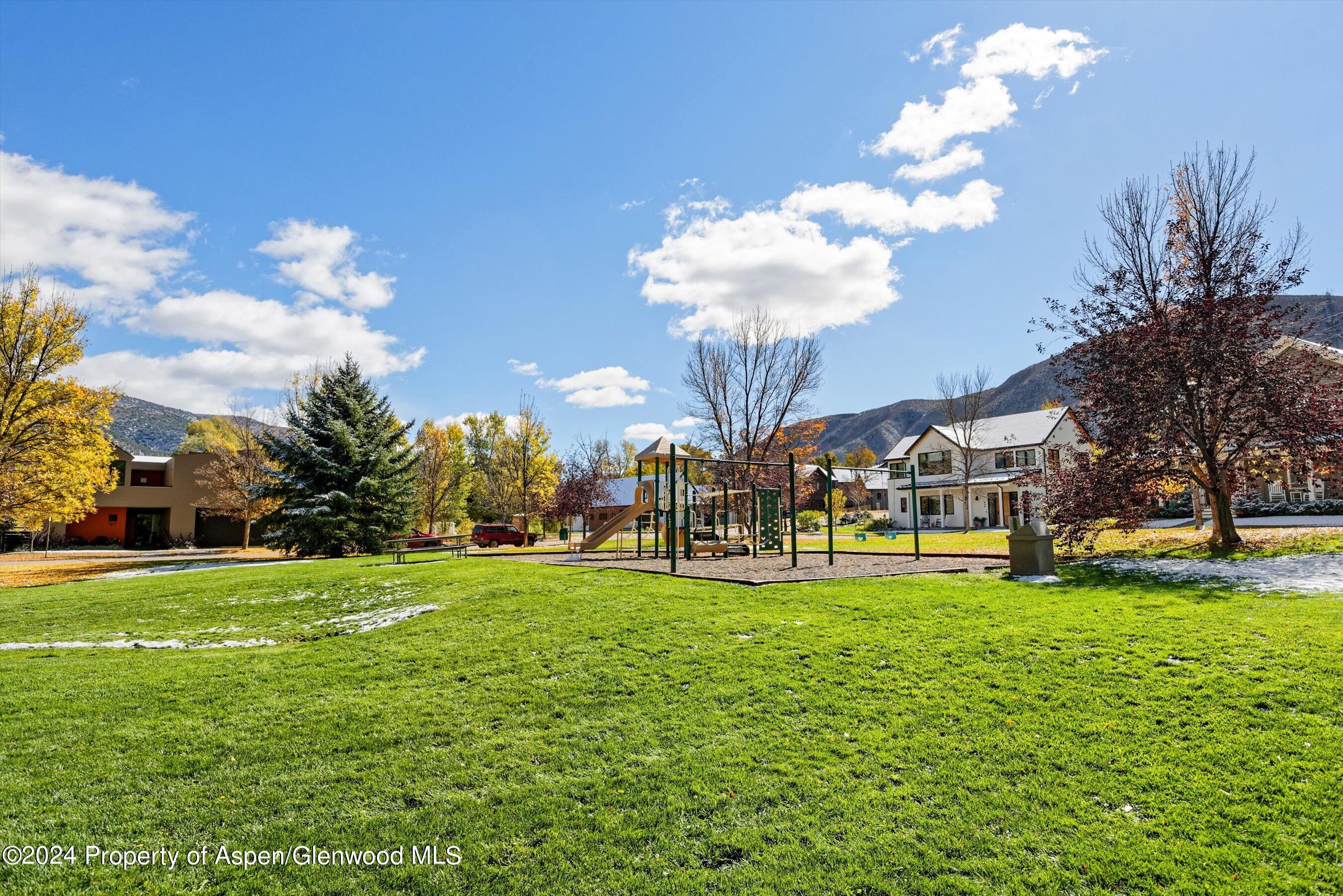 334 Summerset Lane, Unit A