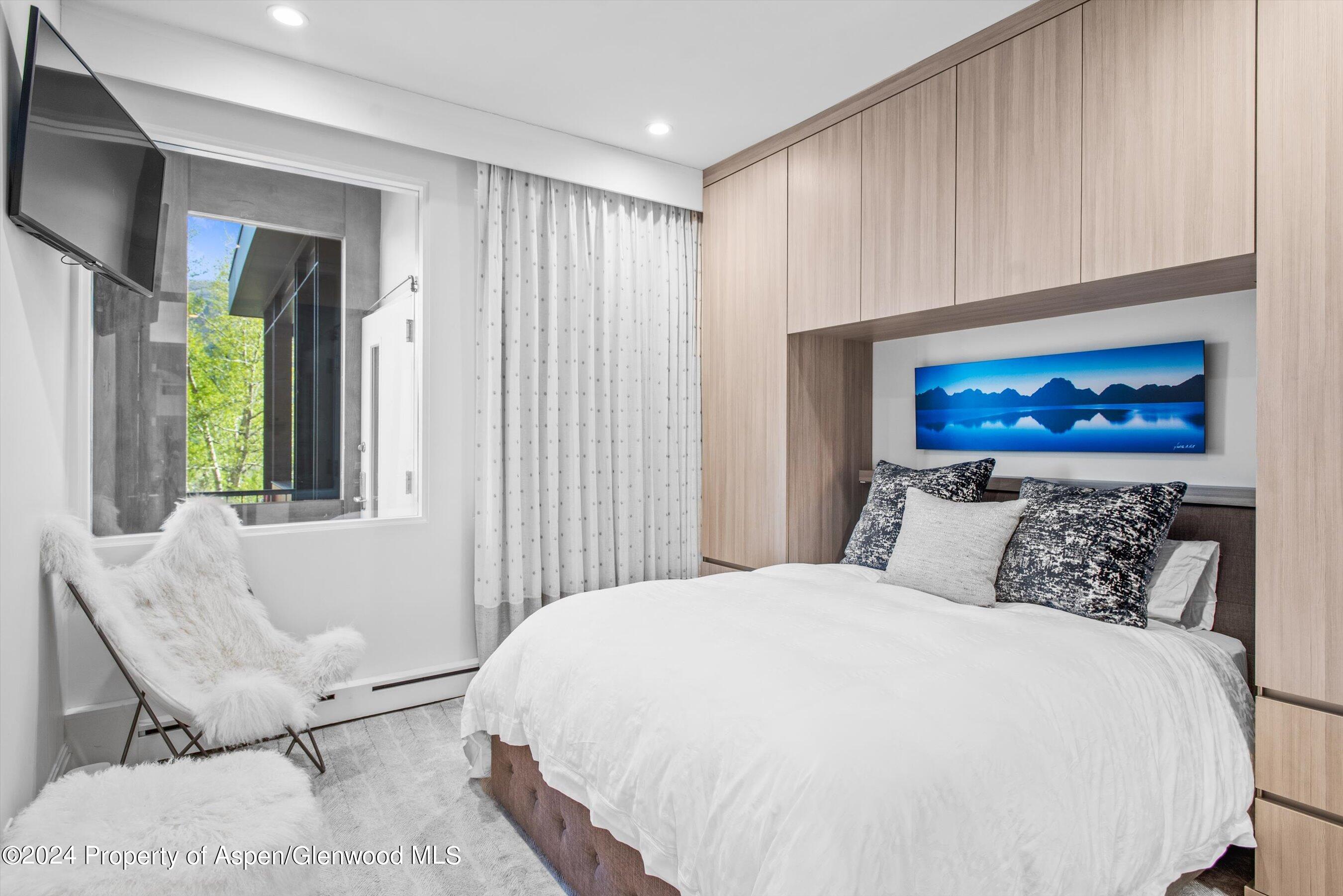 800 S Mill Street, #306