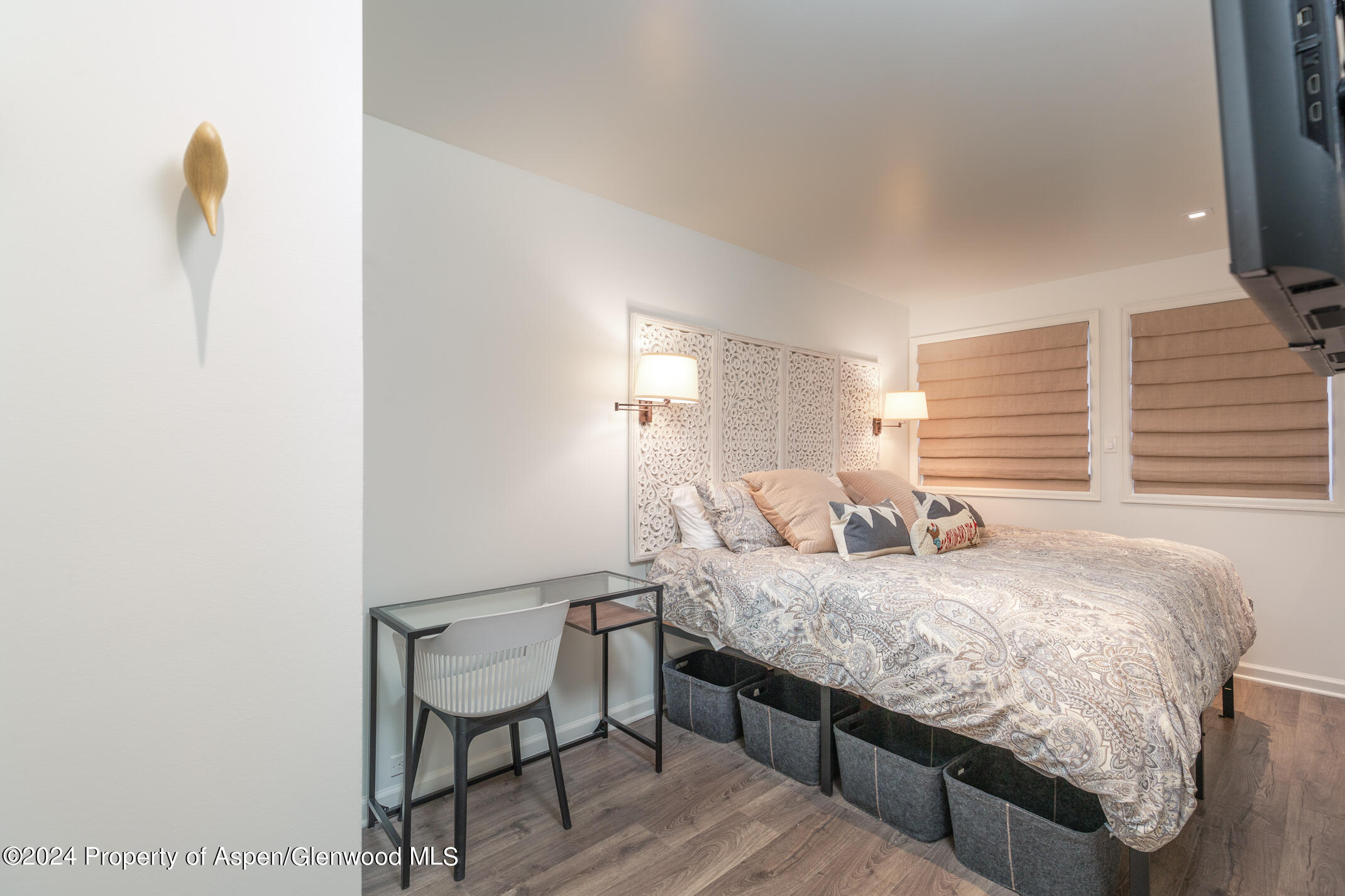 450 S Original Street, 4