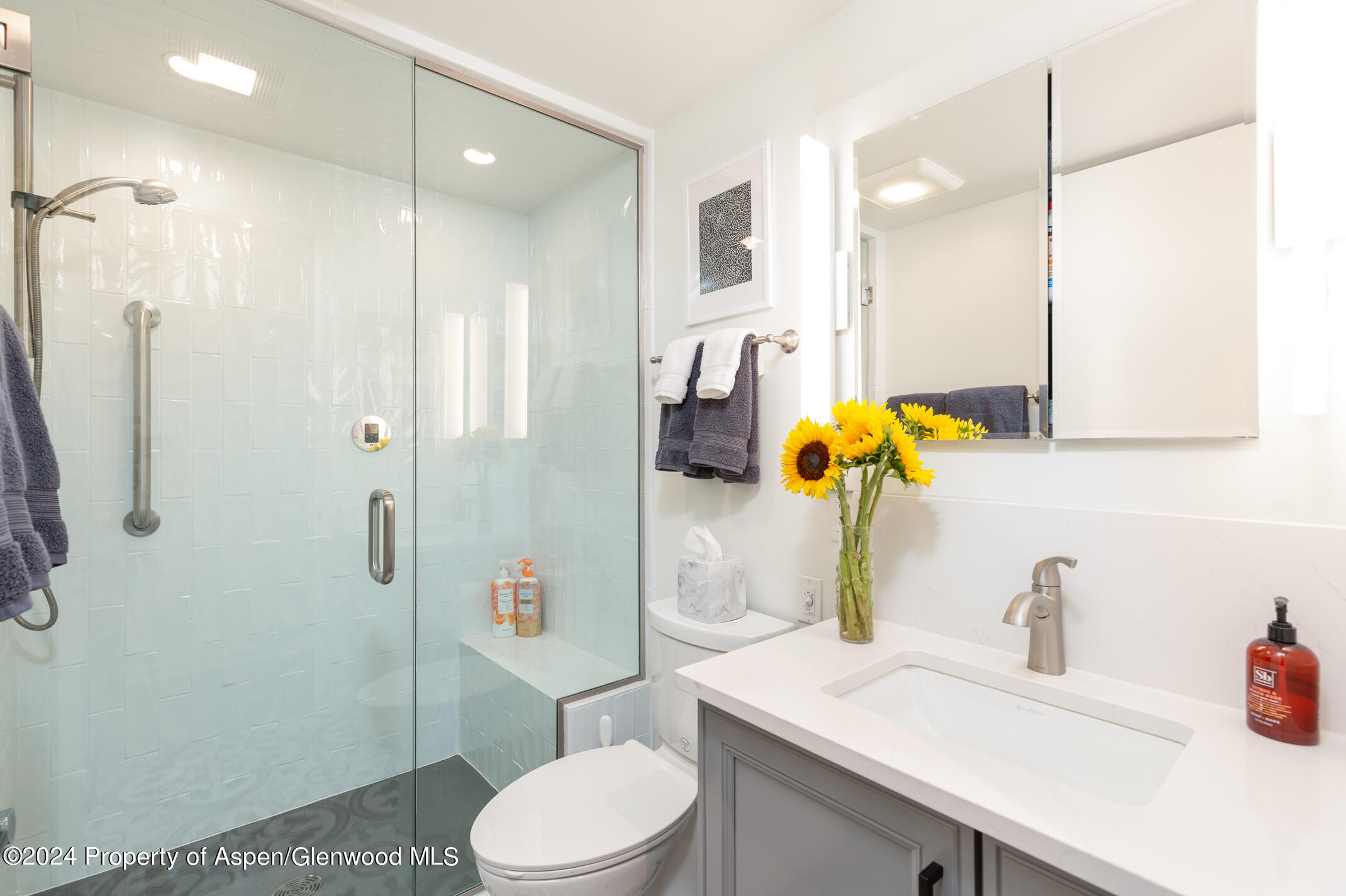 450 S Original Street, 4