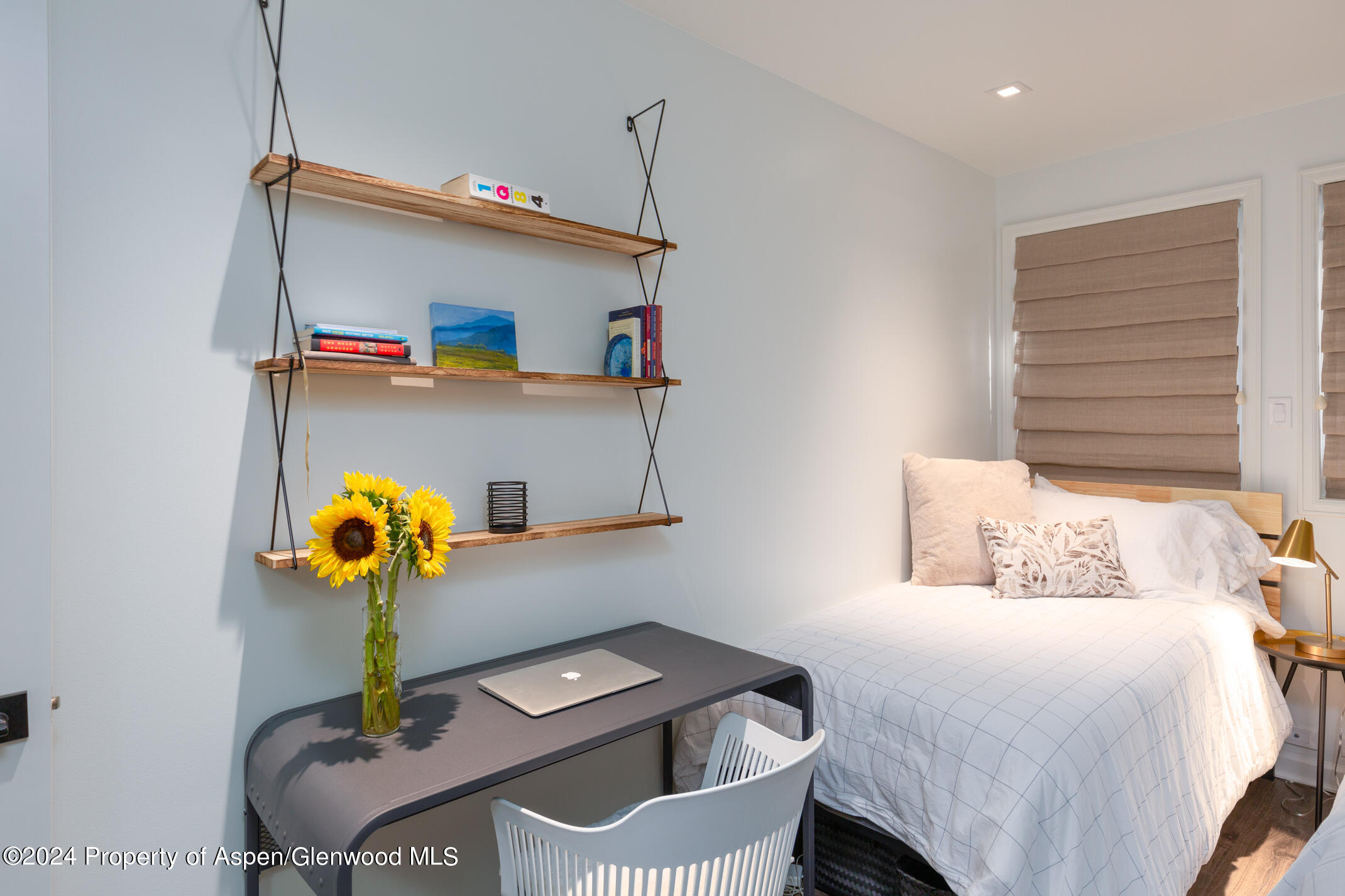 450 S Original Street, 4