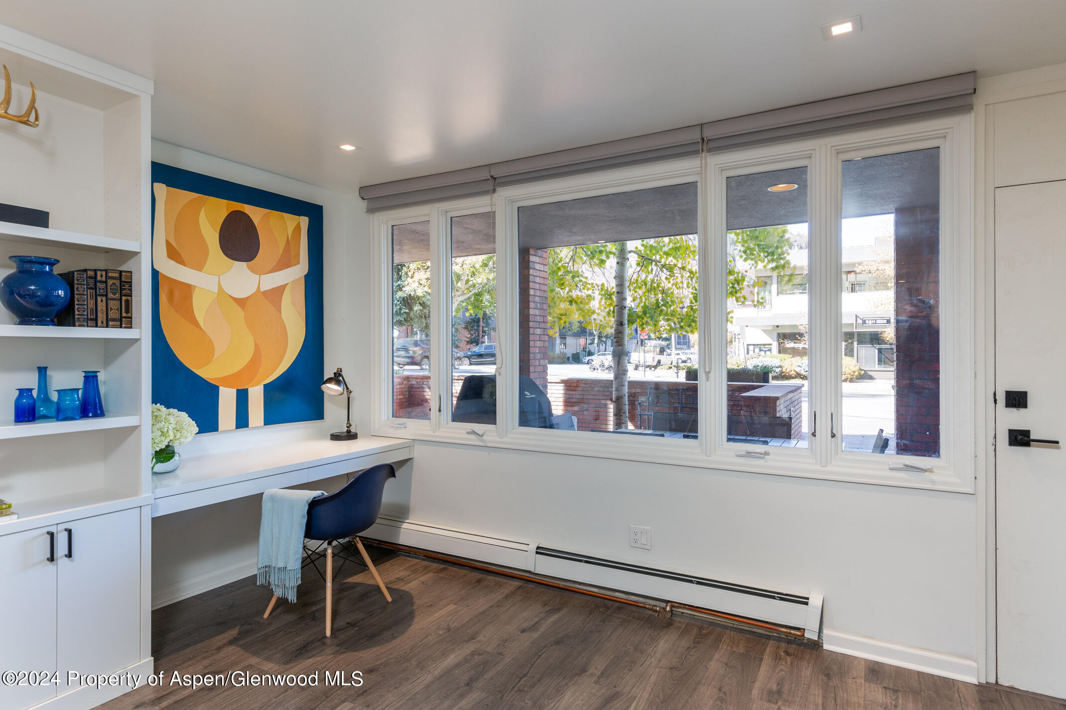 450 S Original Street, 4