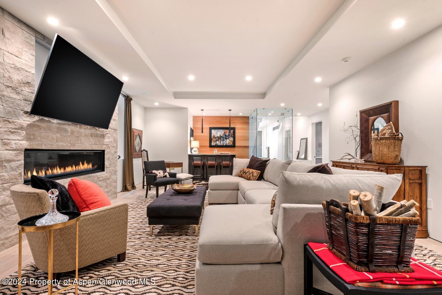 813 W Smuggler Street, Aspen