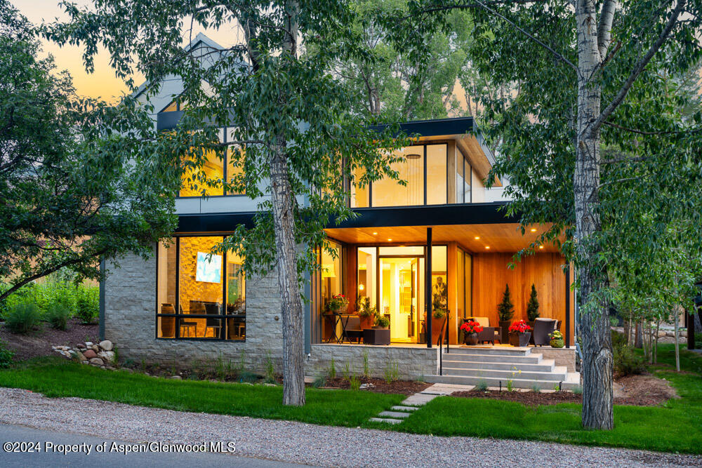 813 W Smuggler Street, Aspen