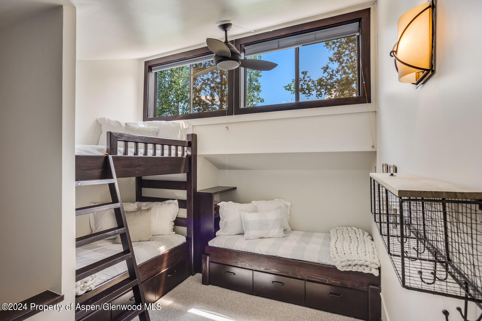 52 Harleston Green, 39