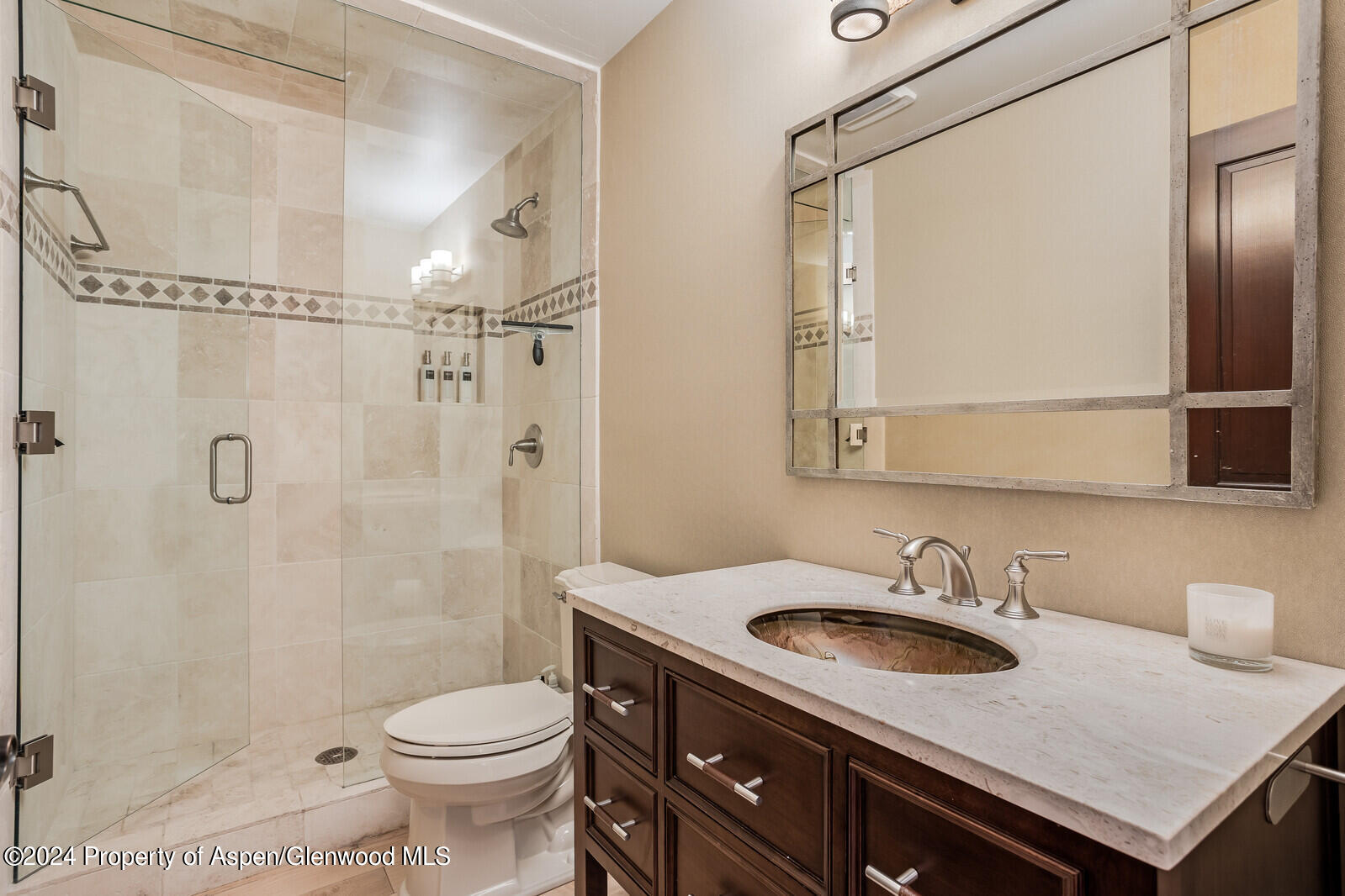 52 Harleston Green, 39