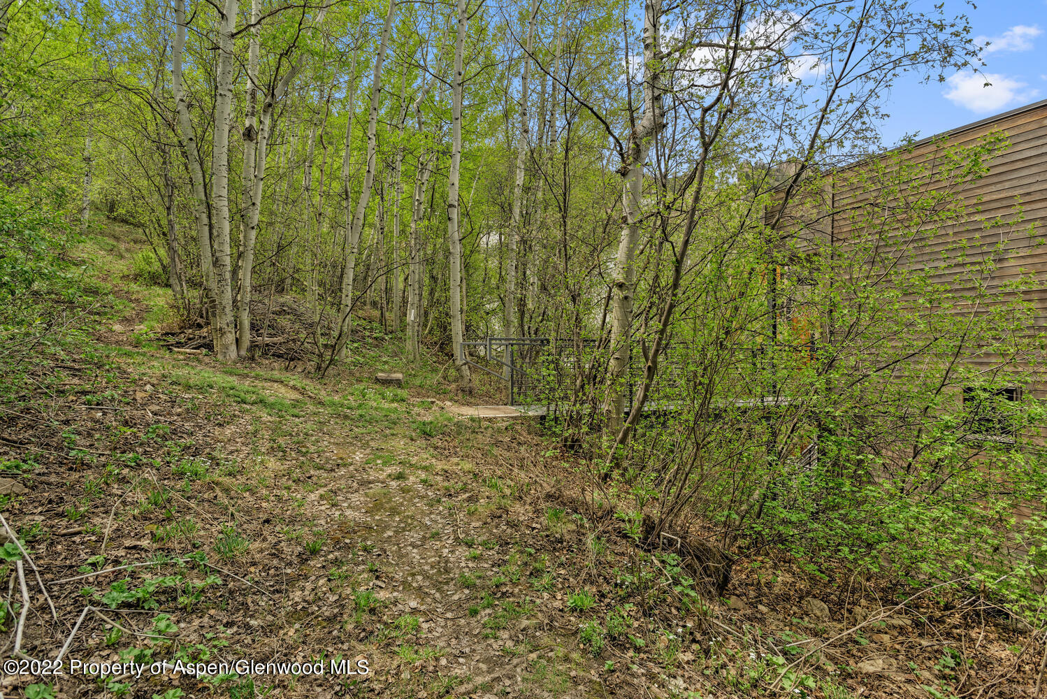 748 S Galena Street, 4D