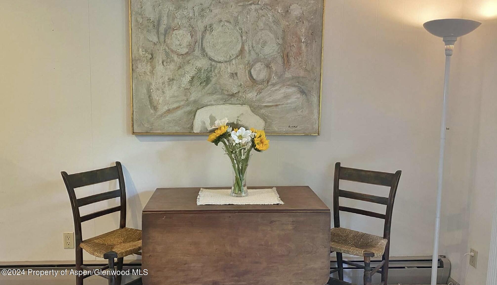 700 W Hopkins Avenue, #2