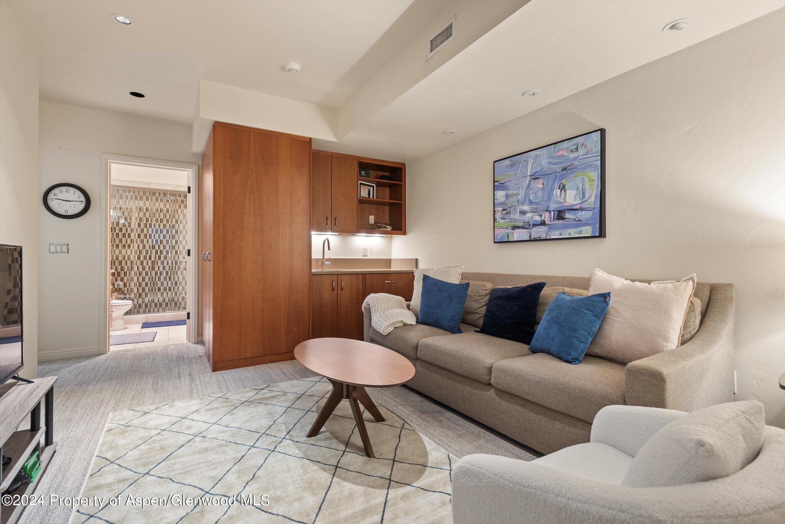 1085 Cemetery Lane, A