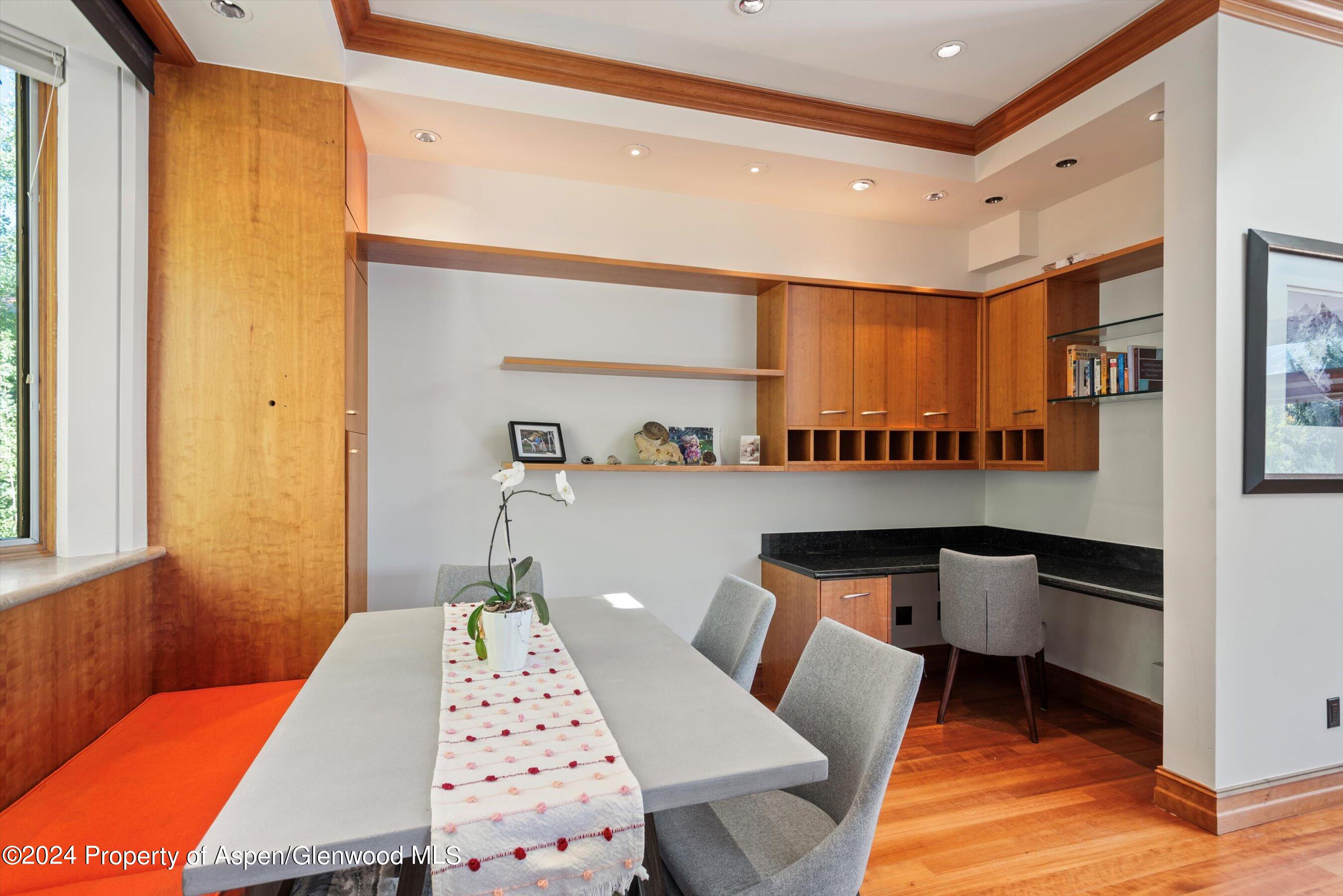 1085 Cemetery Lane, A