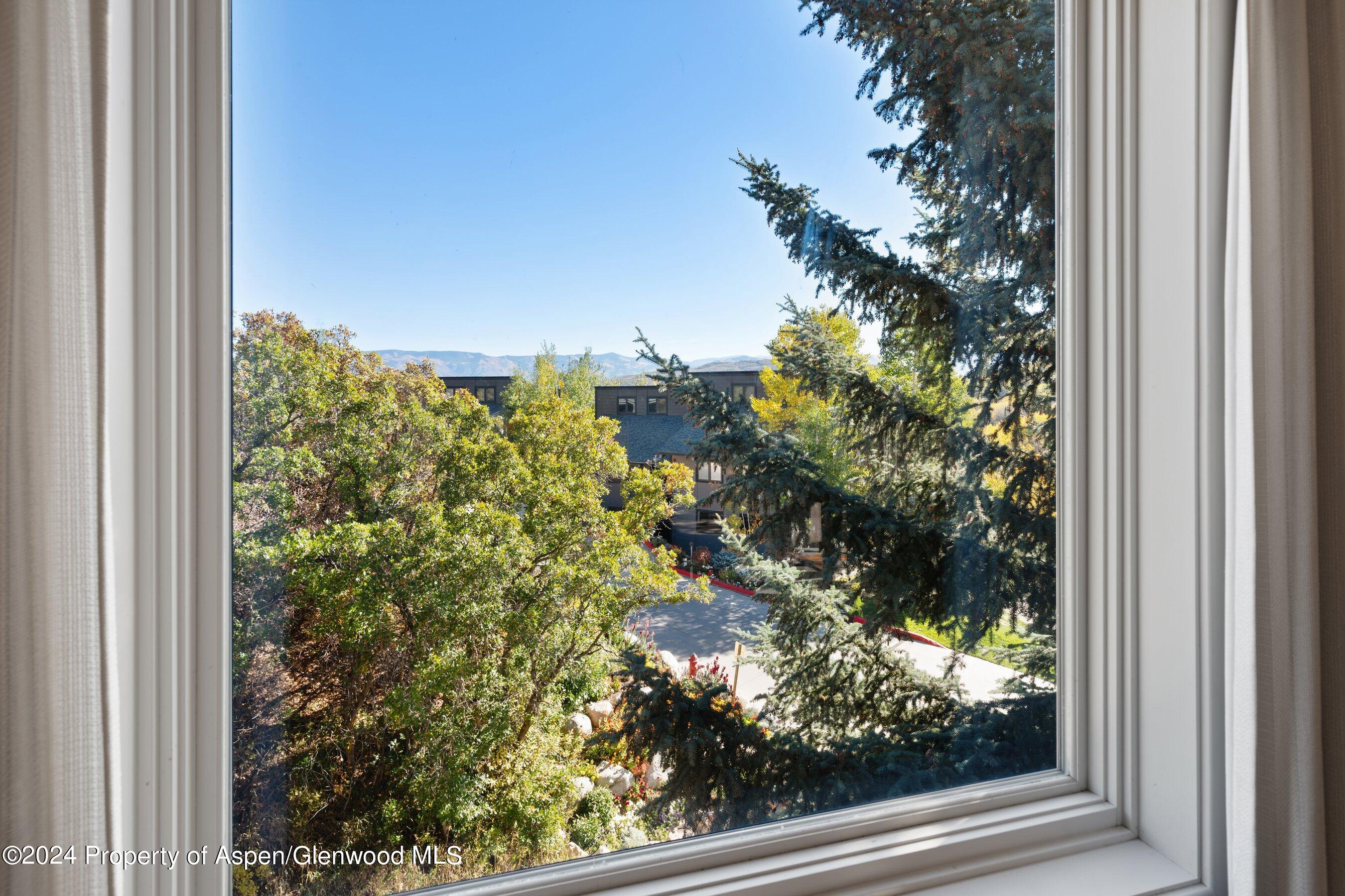 35 Upper Woodbridge Road, 26EF