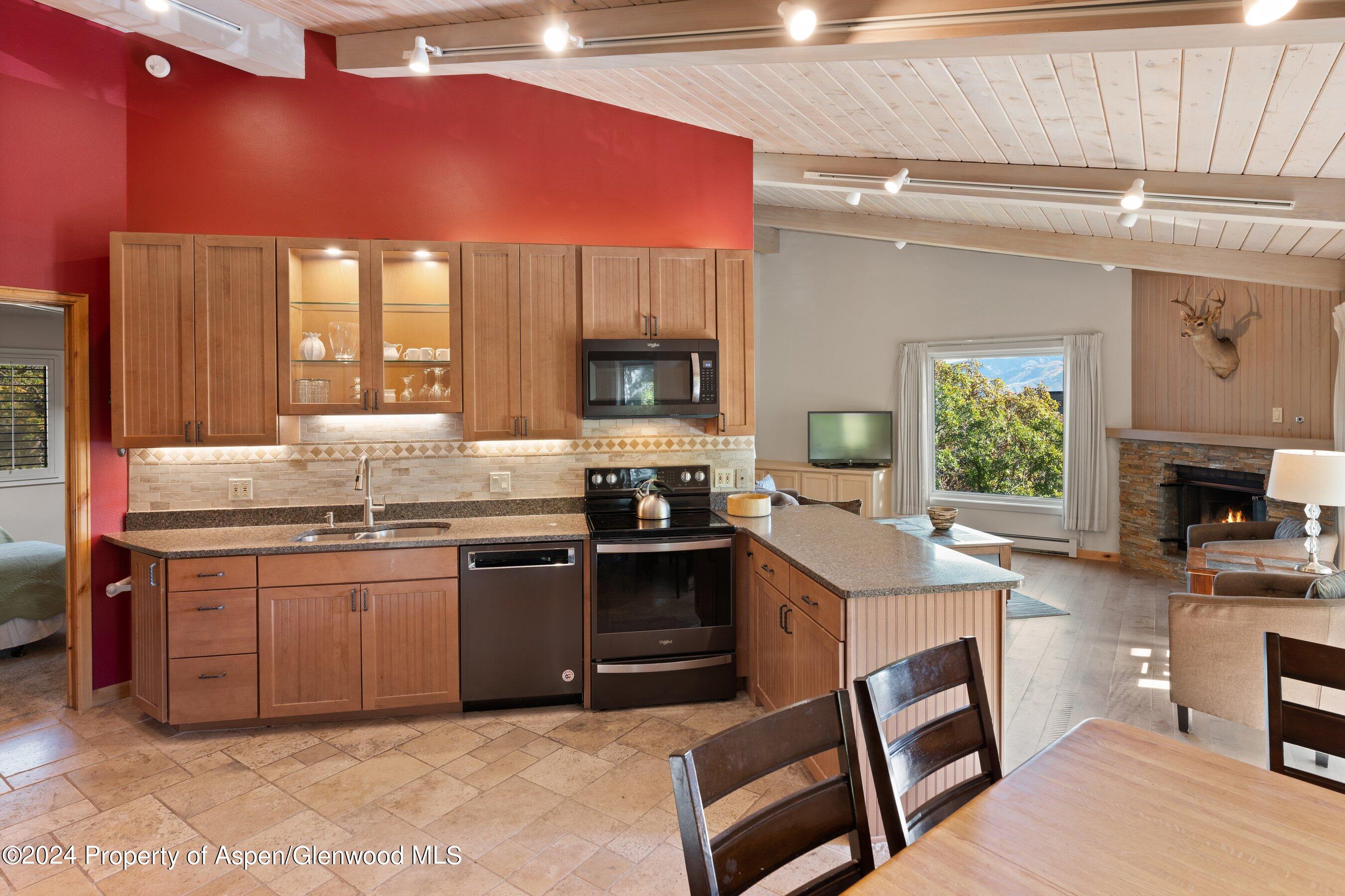 35 Upper Woodbridge Road, 26EF